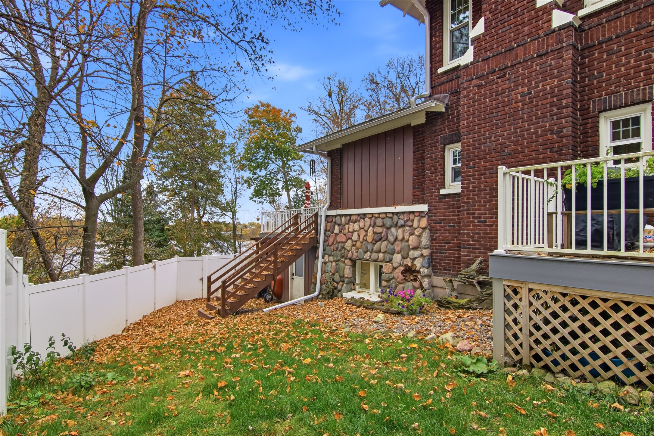 309 Roesler Avenue W Property Photo 47