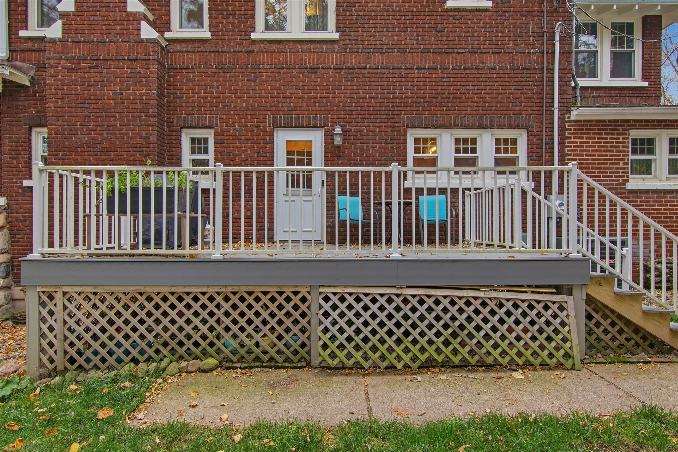 309 Roesler Avenue W Property Photo 48