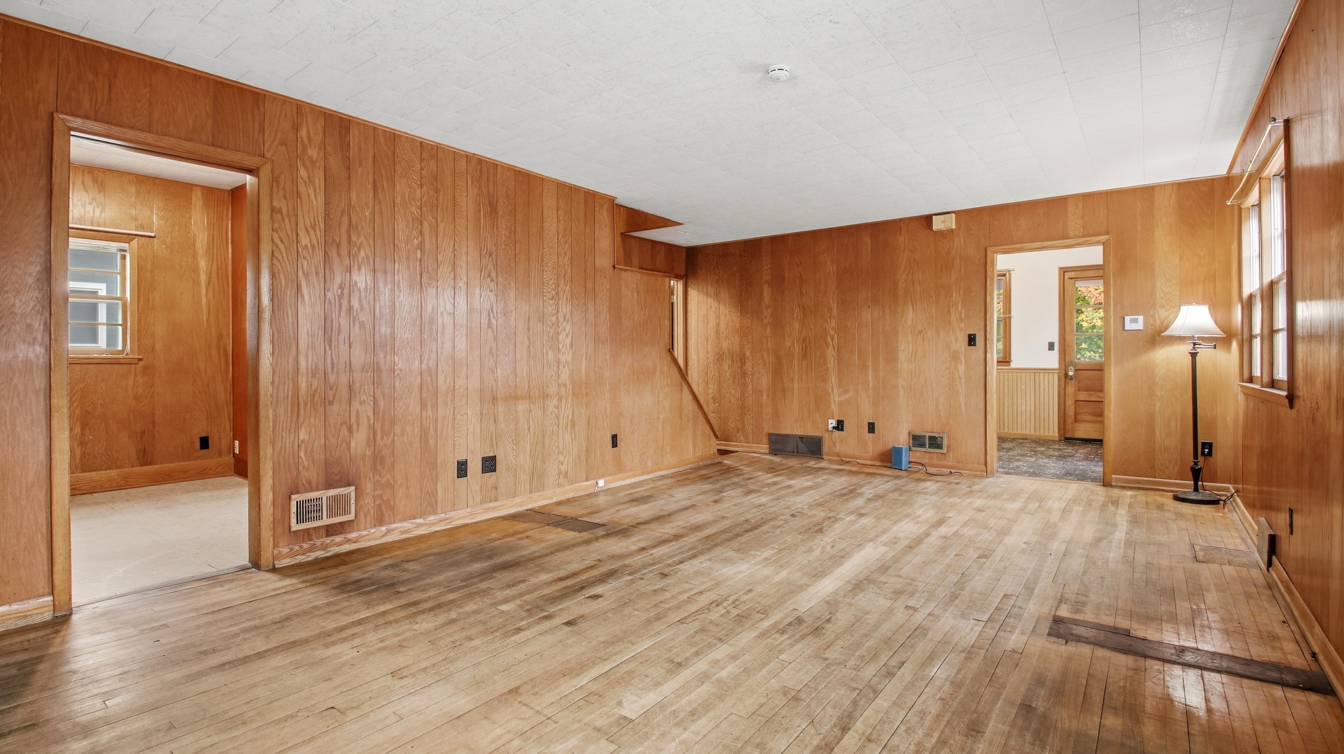 509 7th Avenue W Property Photo 6