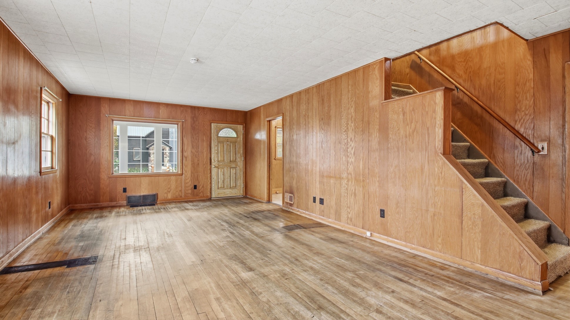 509 7th Avenue W Property Photo 7