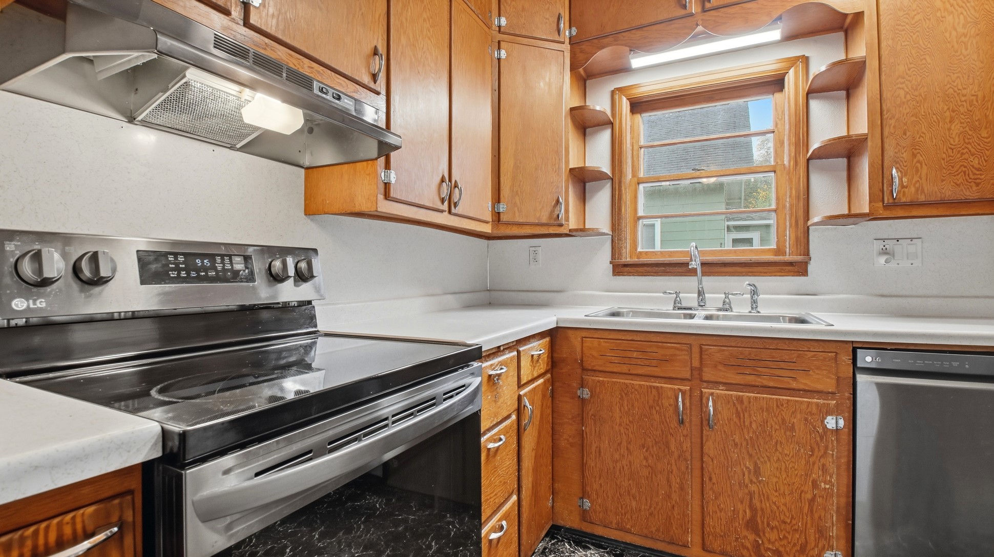509 7th Avenue W Property Photo 9