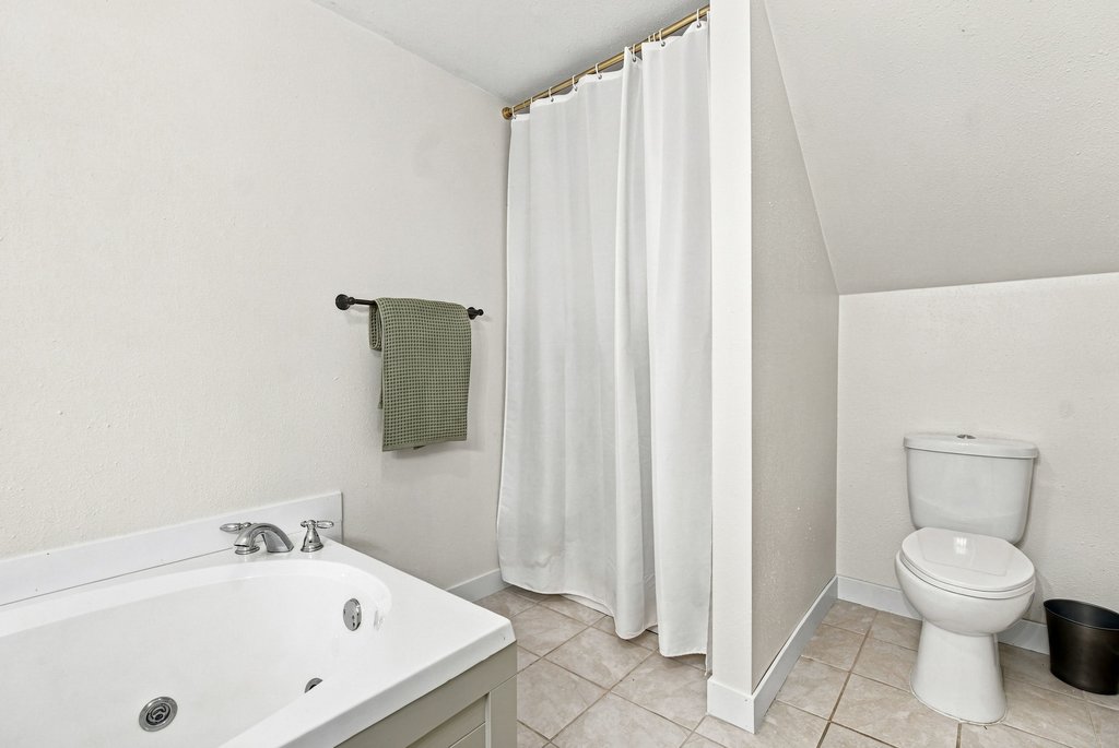 E6632 833rd Avenue Property Photo 21