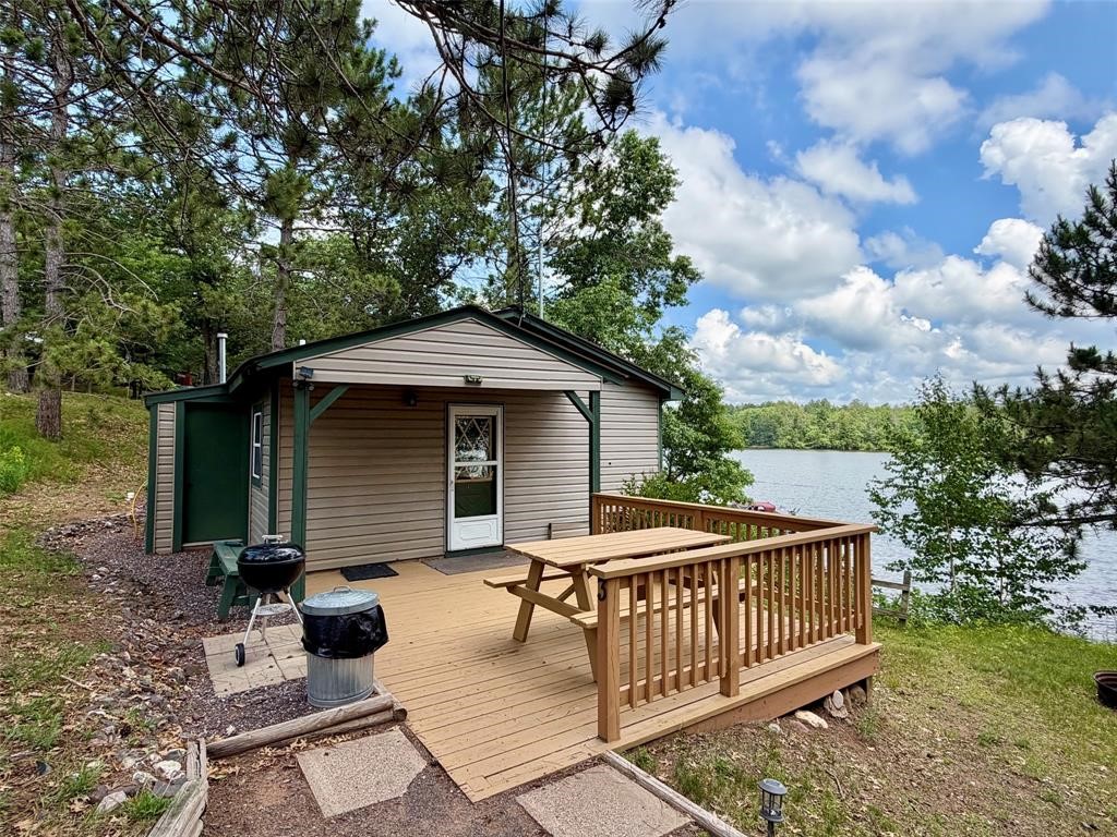 6833 View Point Lodge Road 14 (cabin 3) Property Photo 1