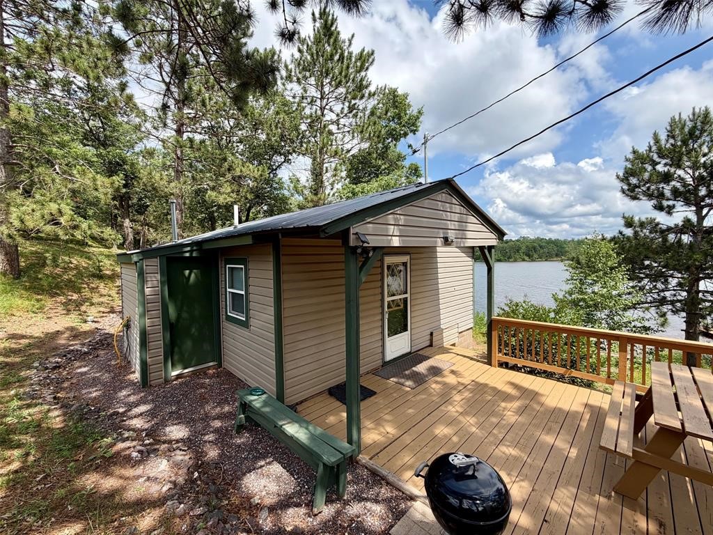 6833 View Point Lodge Road 14 (cabin 3) Property Photo 2