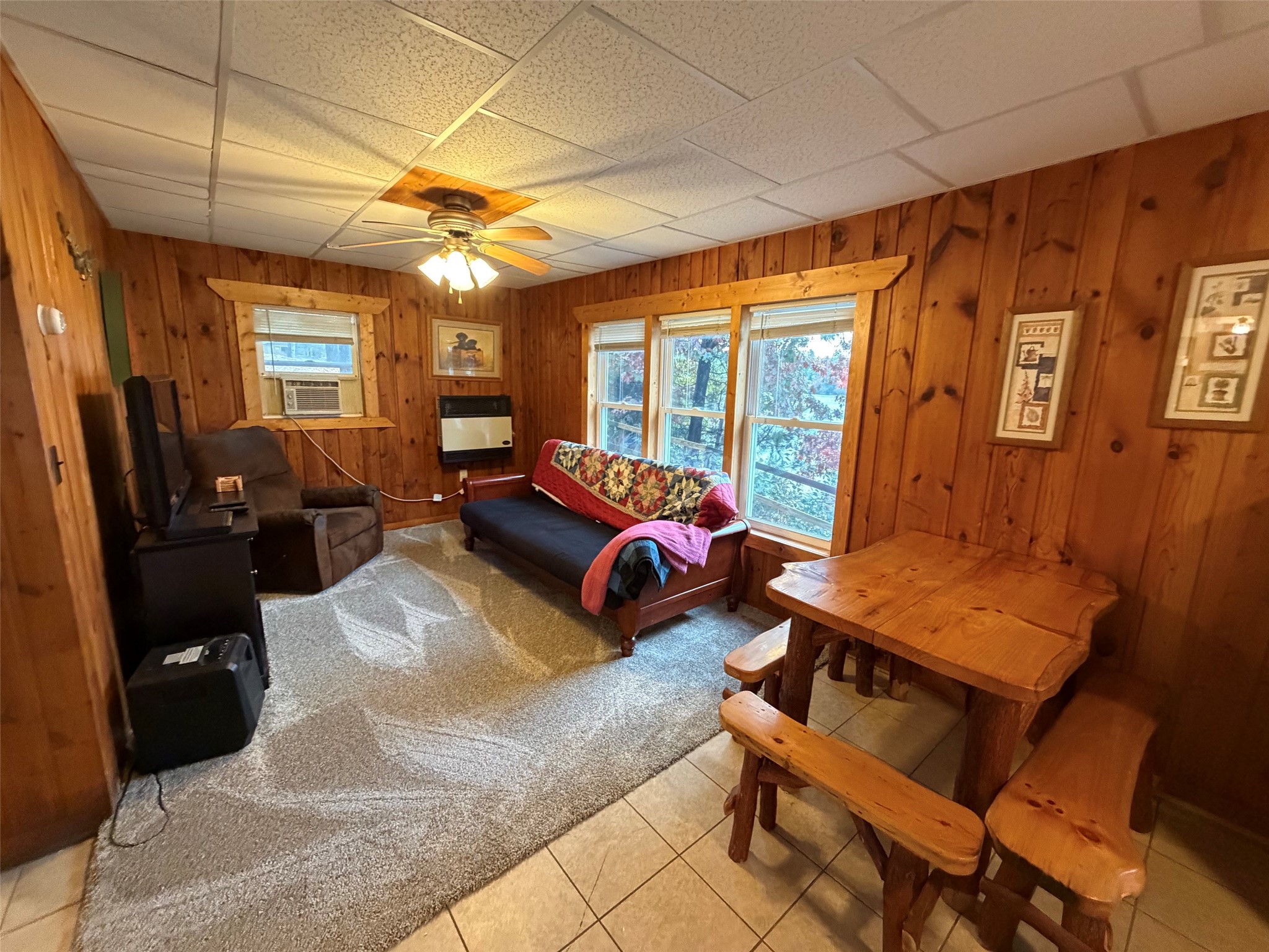 6833 View Point Lodge Road 14 (cabin 3) Property Photo 12