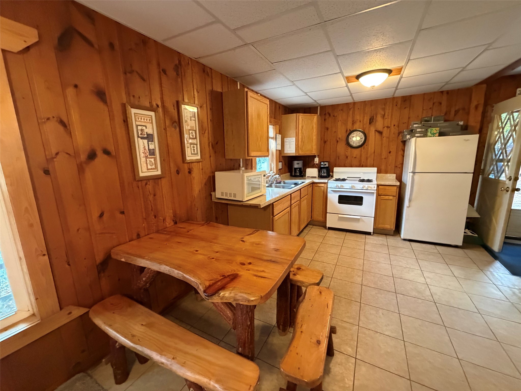 6833 View Point Lodge Road 14 (cabin 3) Property Photo 18