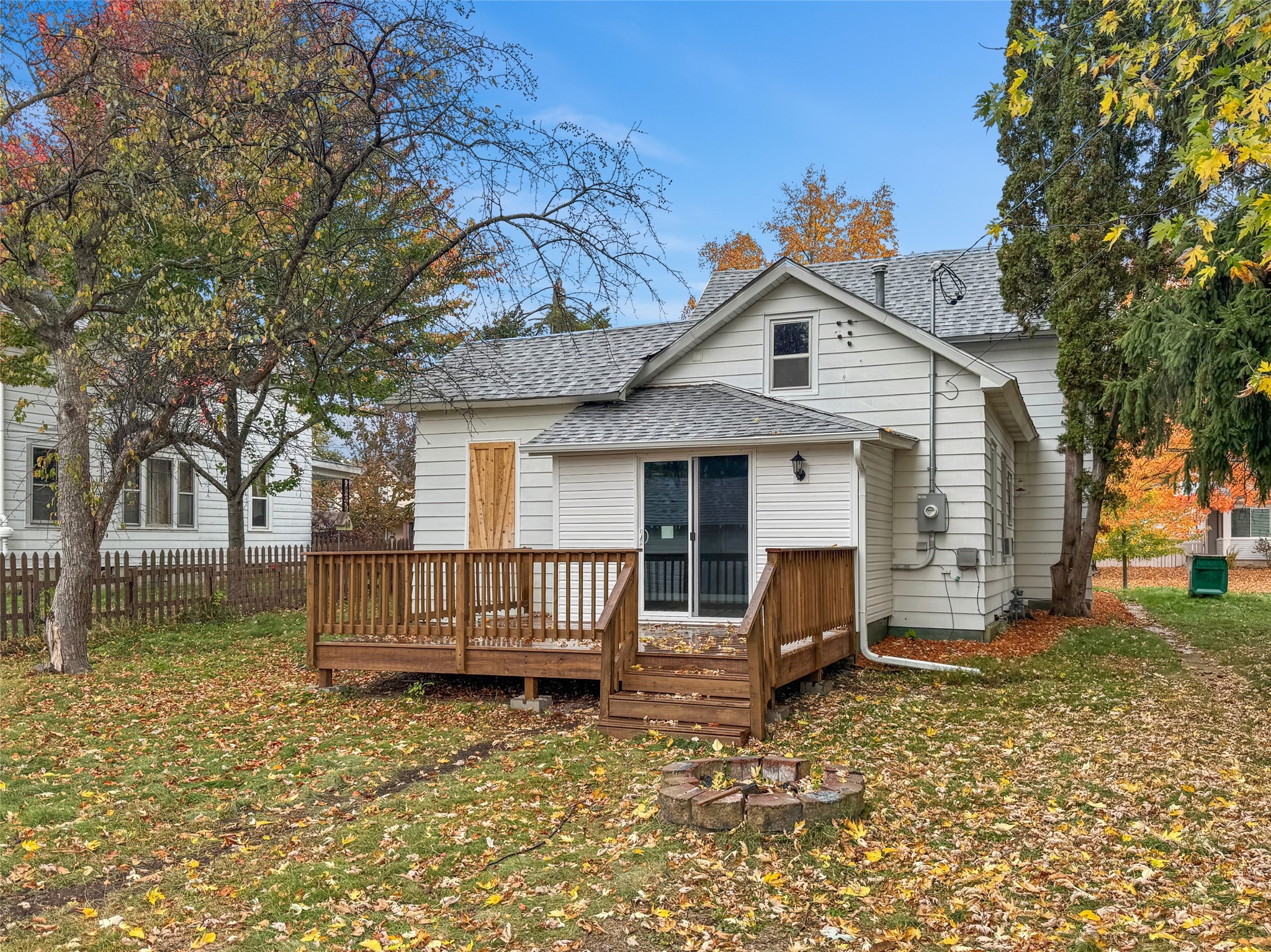 309 Dwight Street Property Photo 4