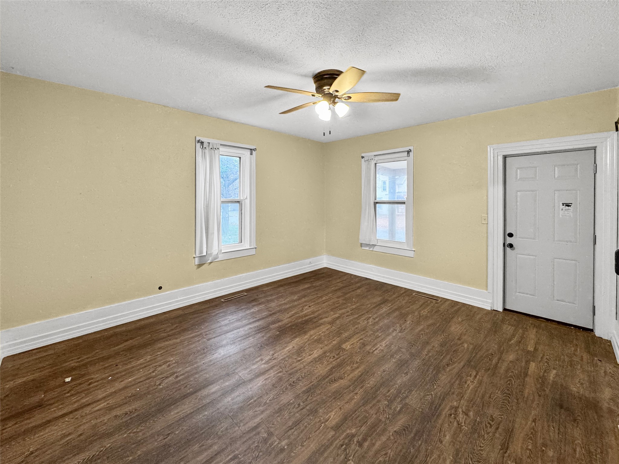 309 Dwight Street Property Photo 11