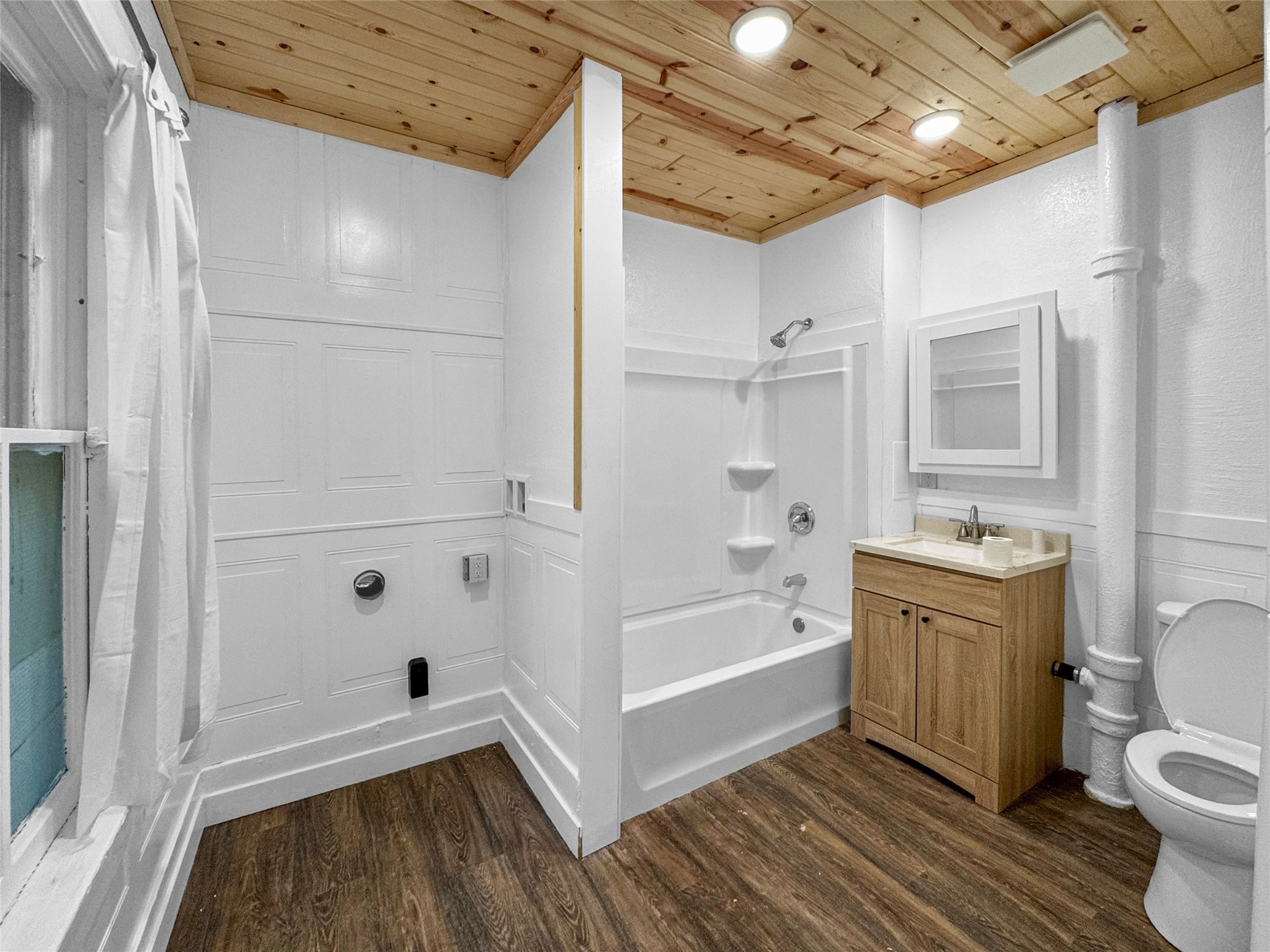 309 Dwight Street Property Photo 29