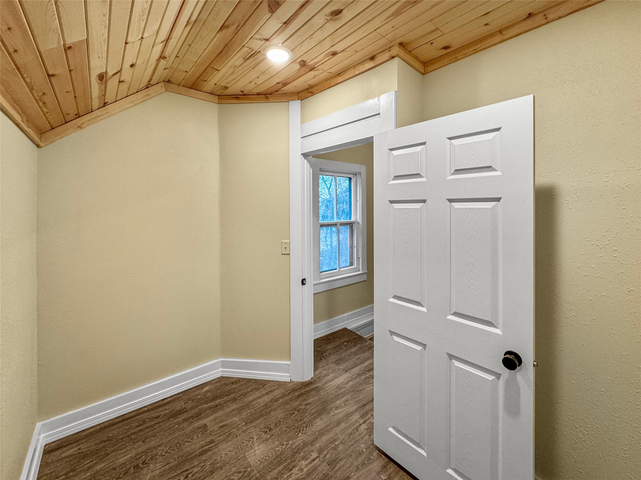 309 Dwight Street Property Photo 33