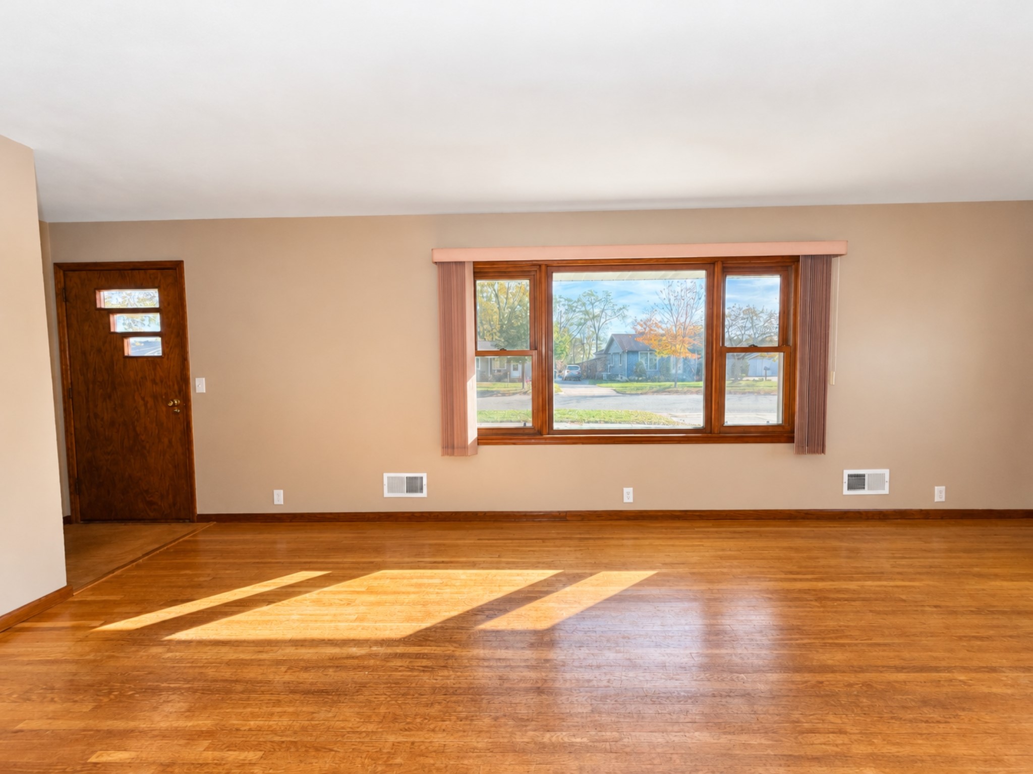 526 A Street Property Photo 18