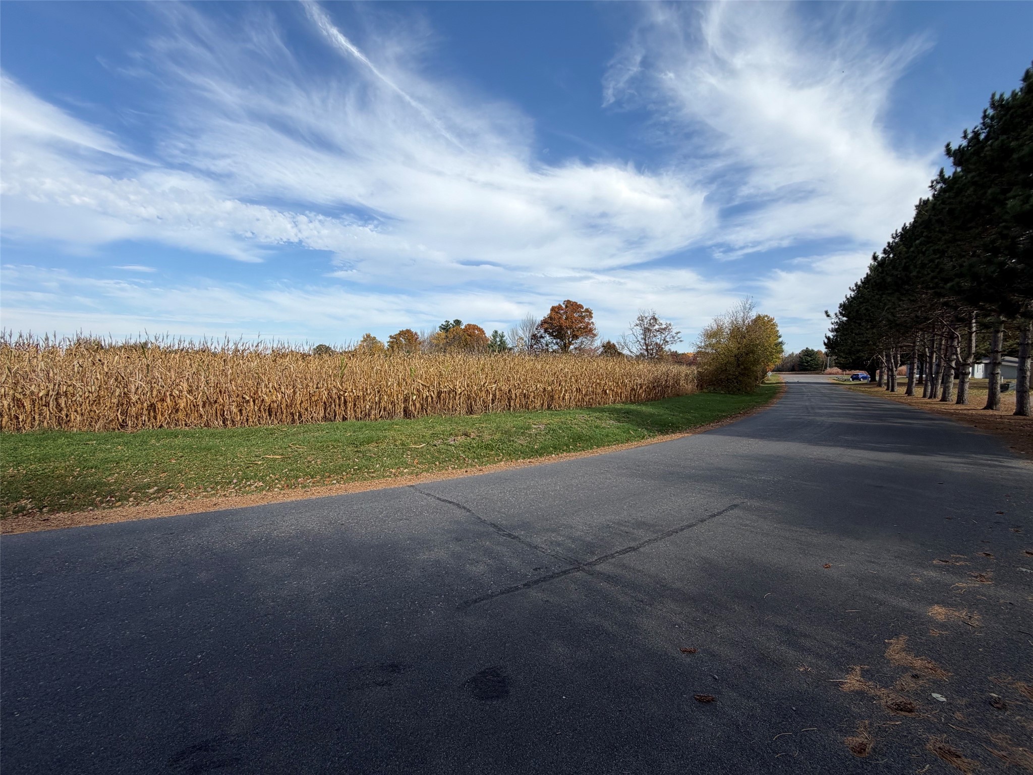 N1100 Block S. Right Of Way Road Property Photo 2