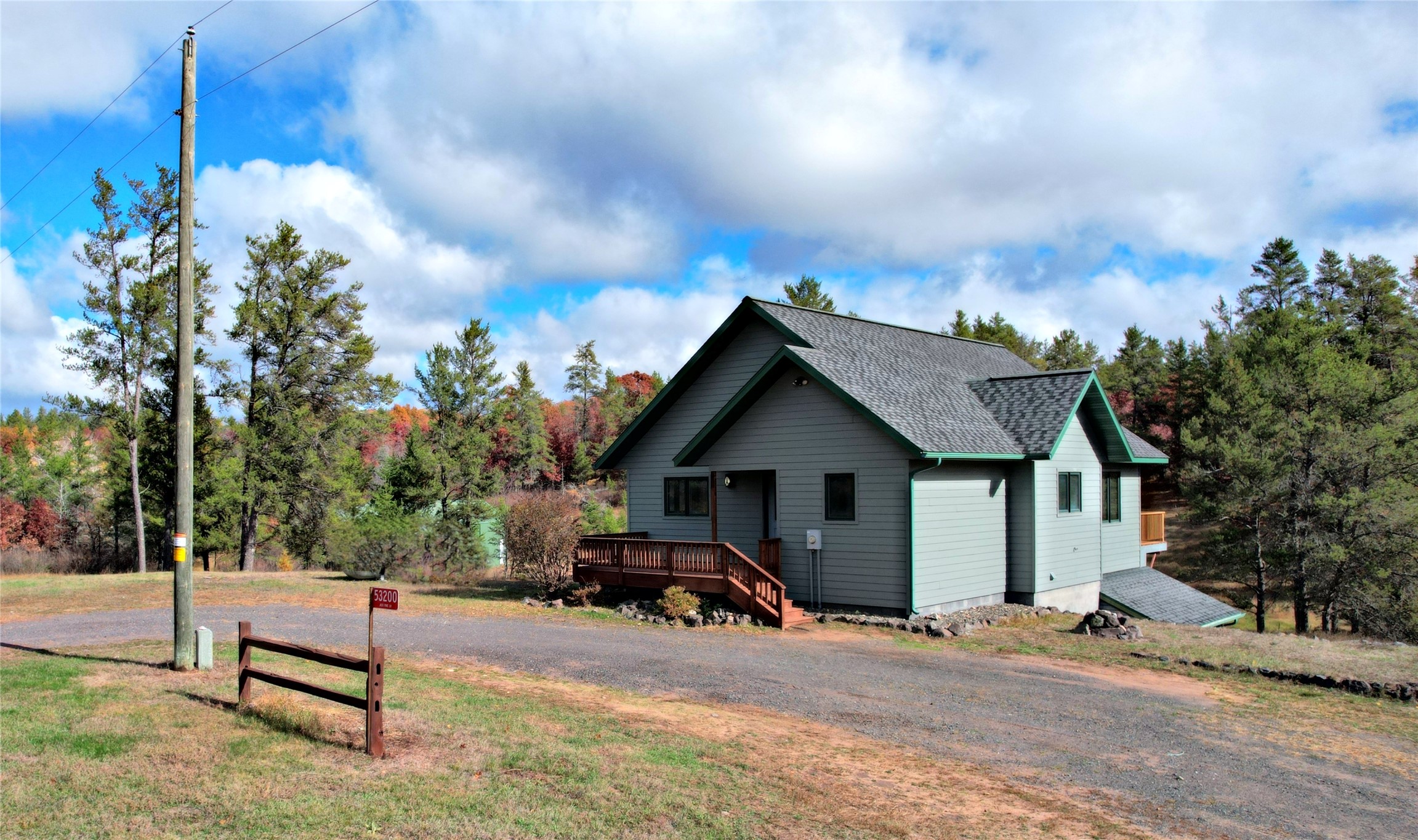 53200 Jack Pine Lane Property Photo 3