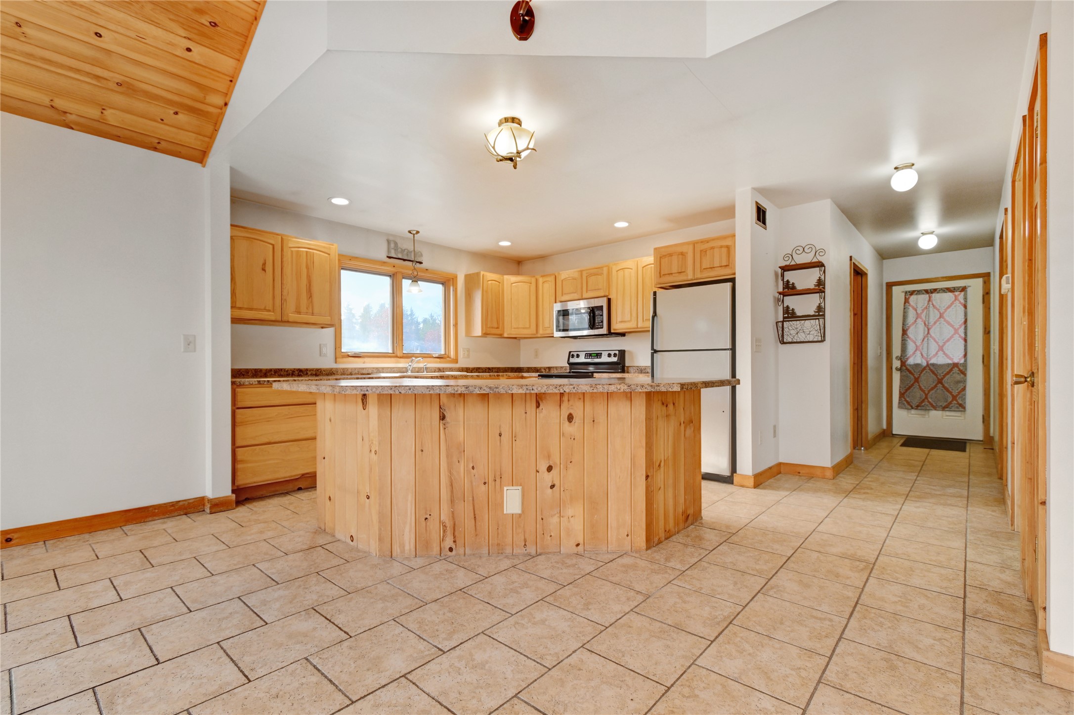 53200 Jack Pine Lane Property Photo 10