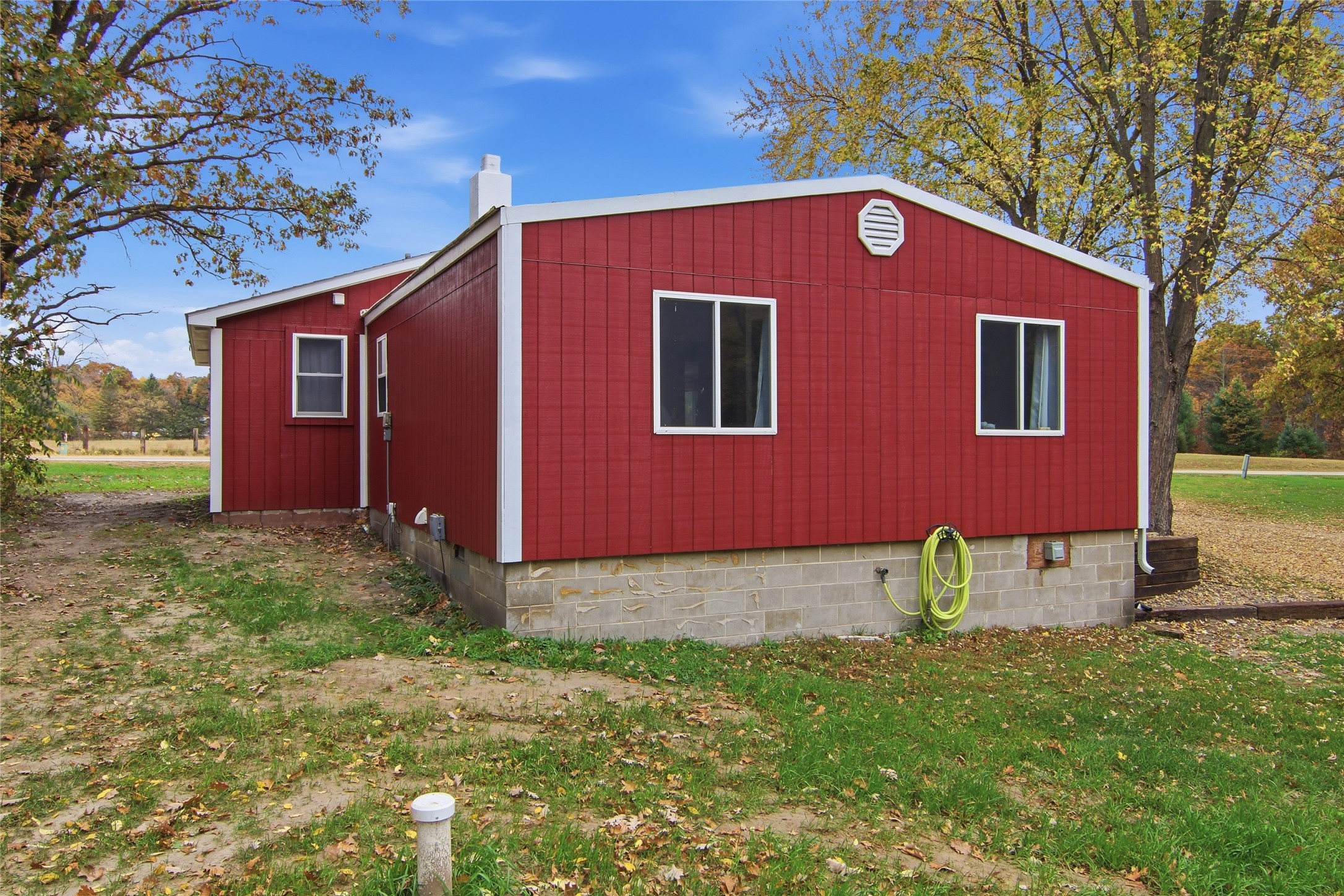 9301 Olson Drive Property Photo 7