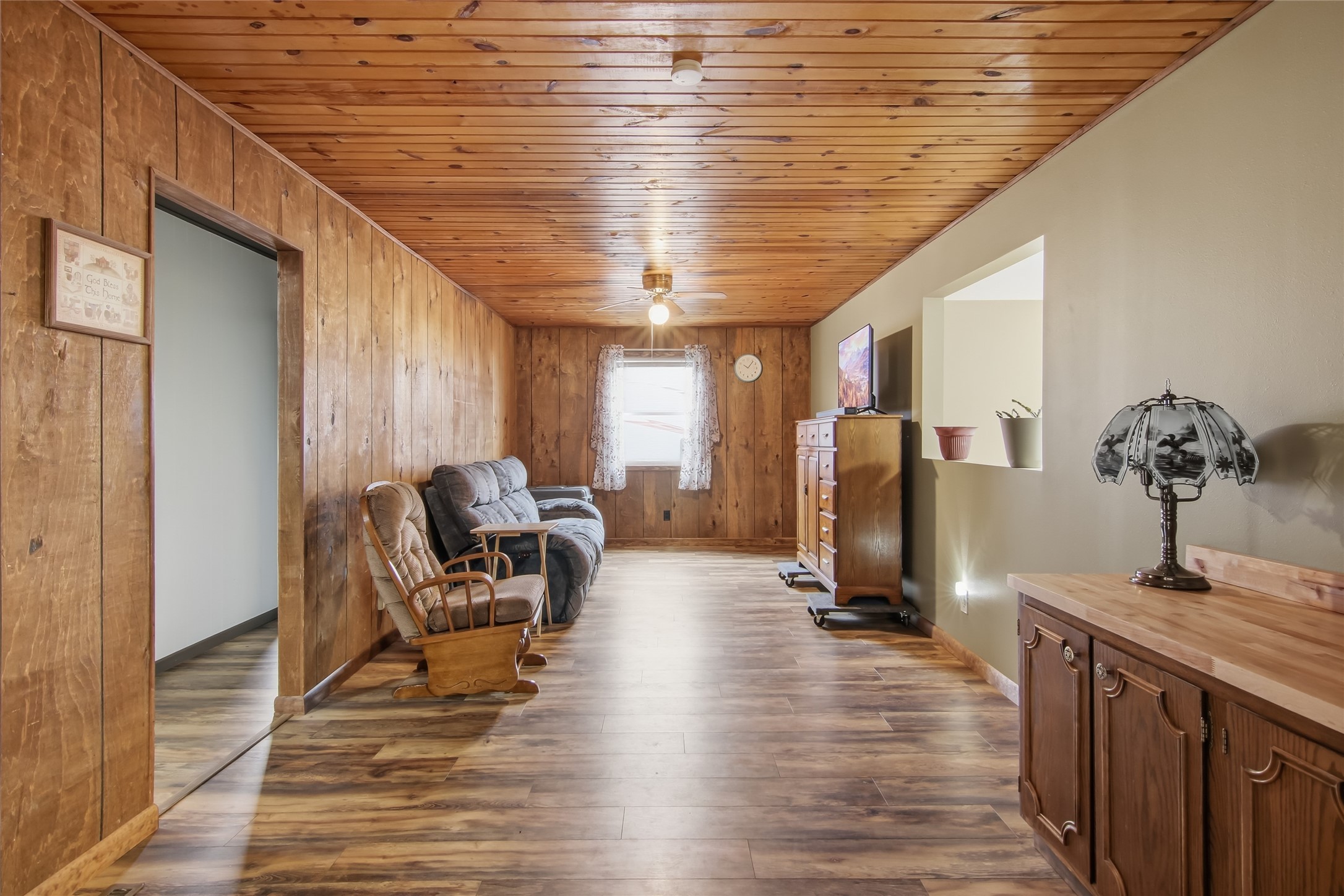 9301 Olson Drive Property Photo 10