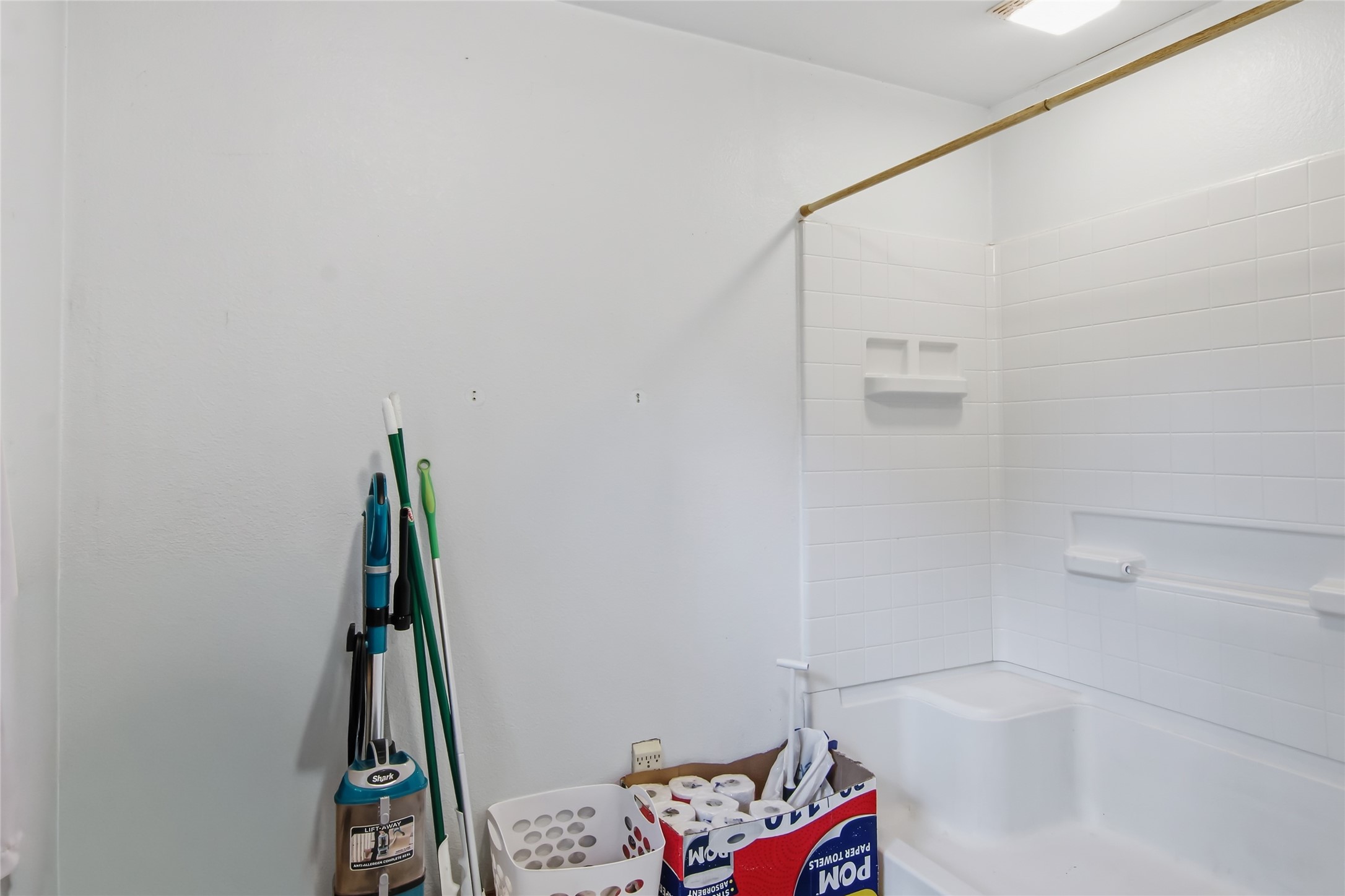 9301 Olson Drive Property Photo 14