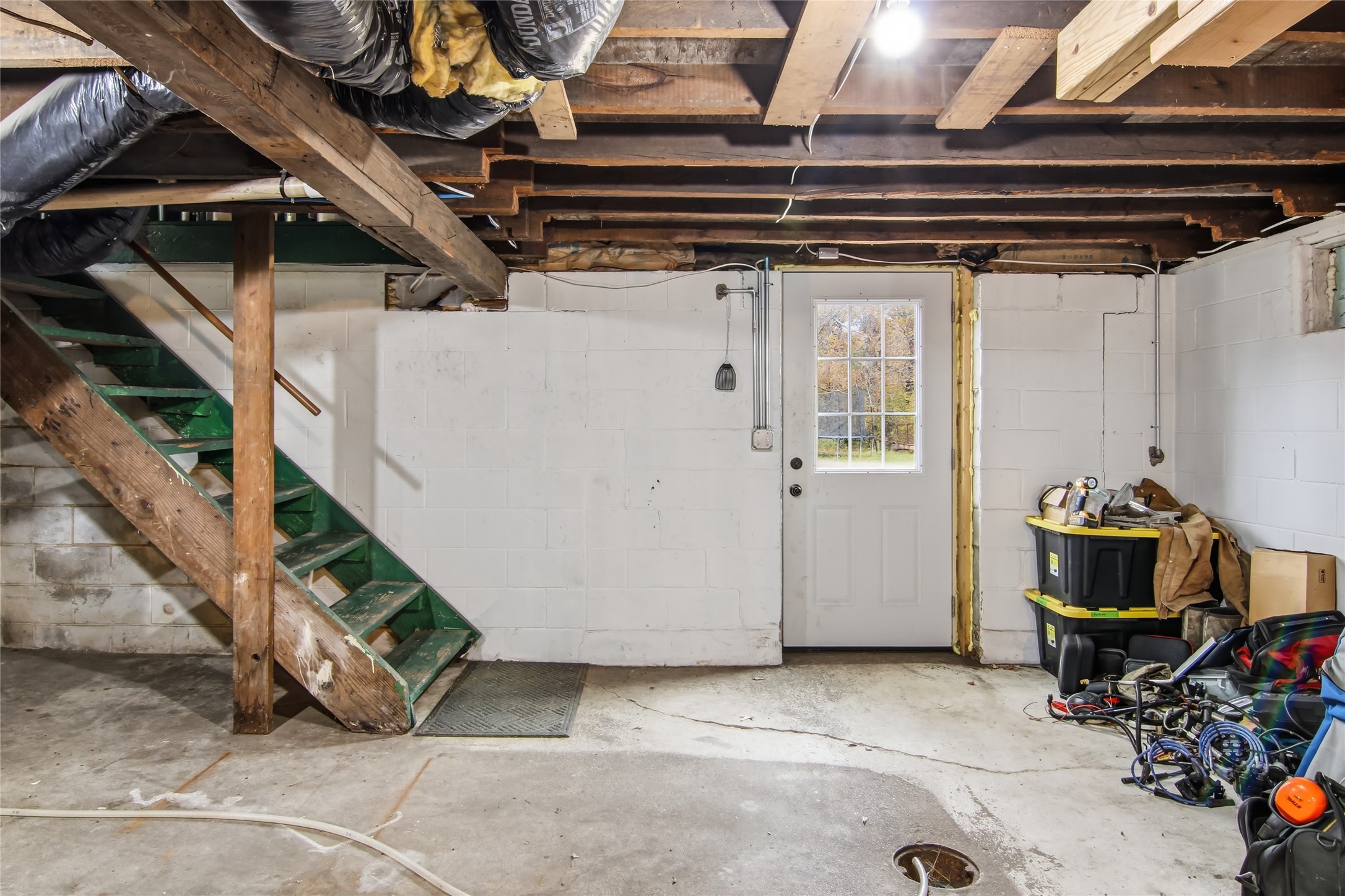 9301 Olson Drive Property Photo 27