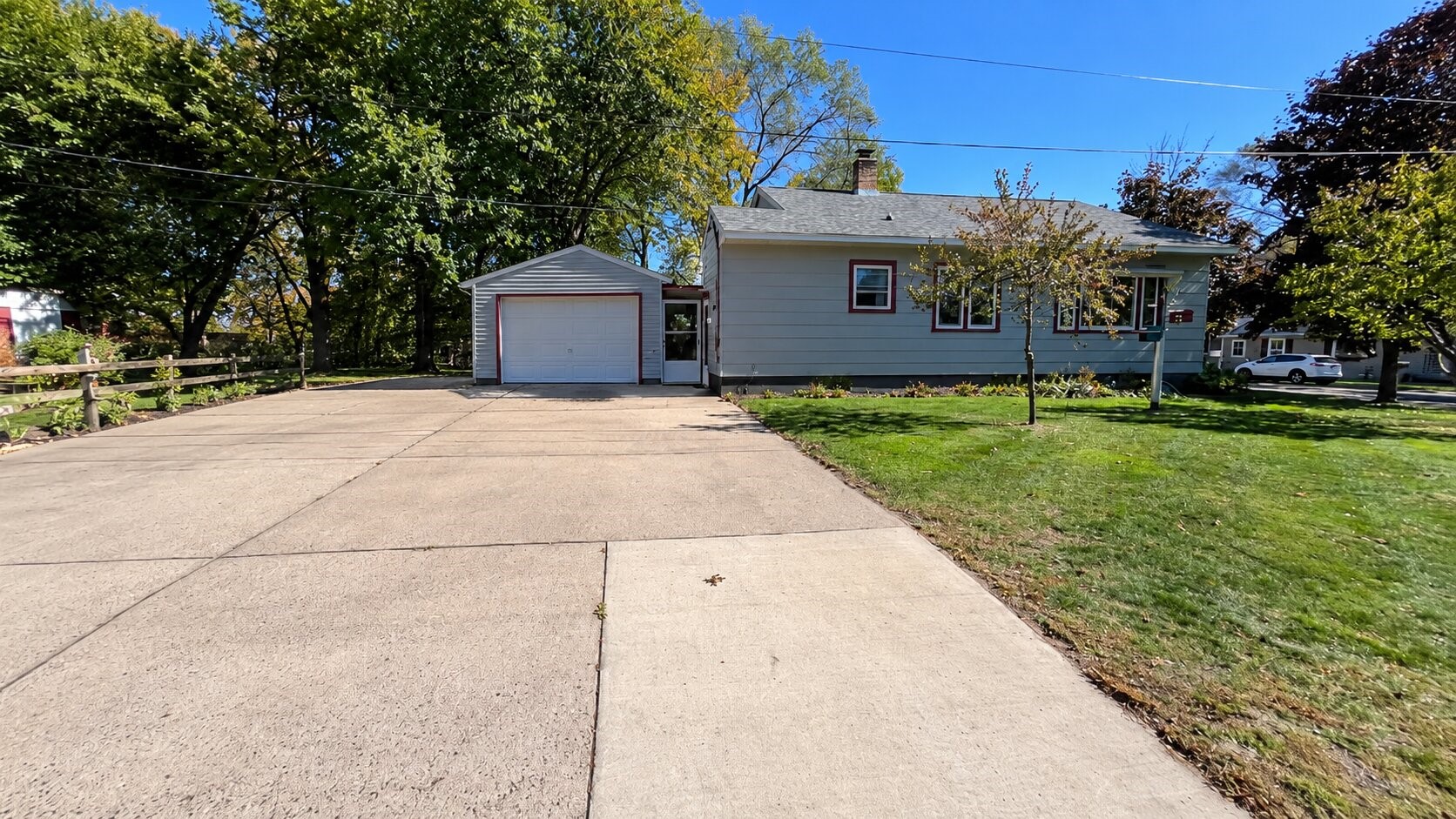 526 Cedar Street Property Photo 2