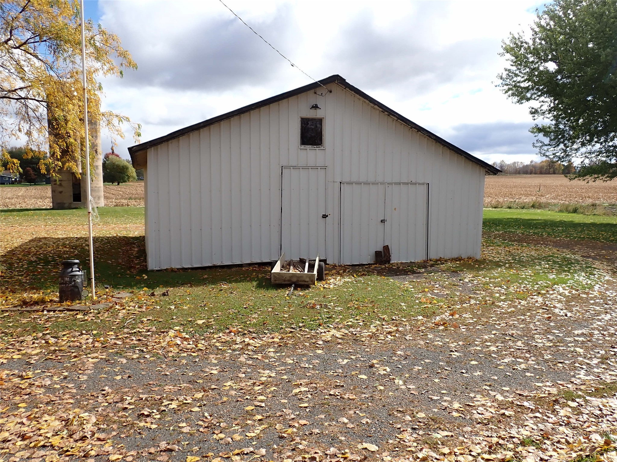 214 Logan Avenue E Property Photo 7
