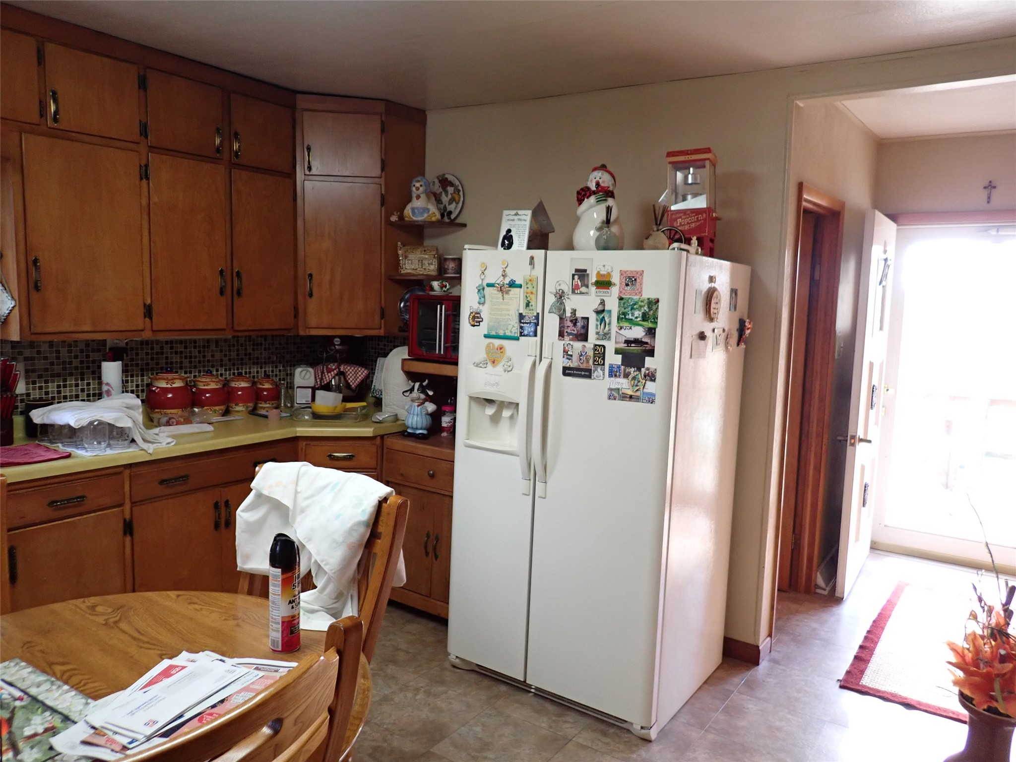 214 Logan Avenue E Property Photo 10