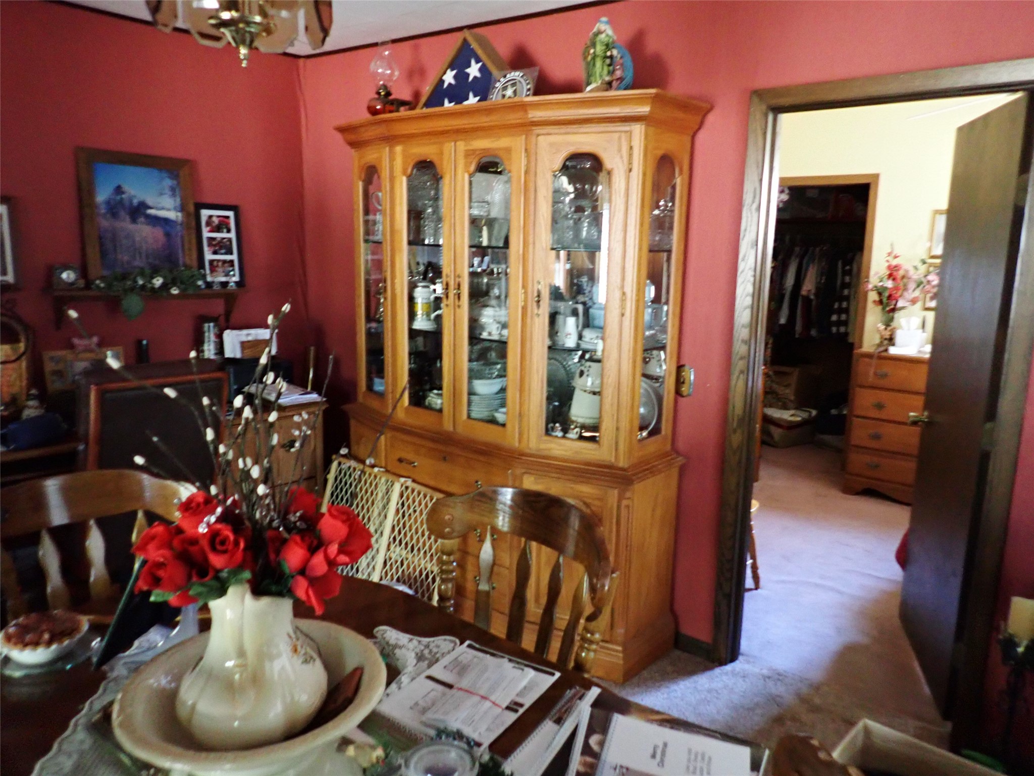 214 Logan Avenue E Property Photo 11
