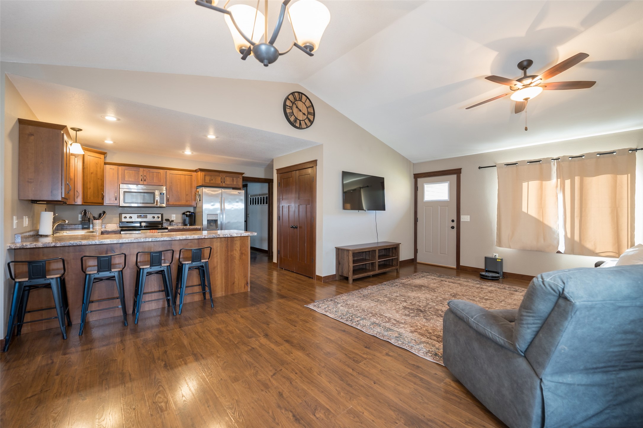 675 Blue Karner Drive Property Photo 11