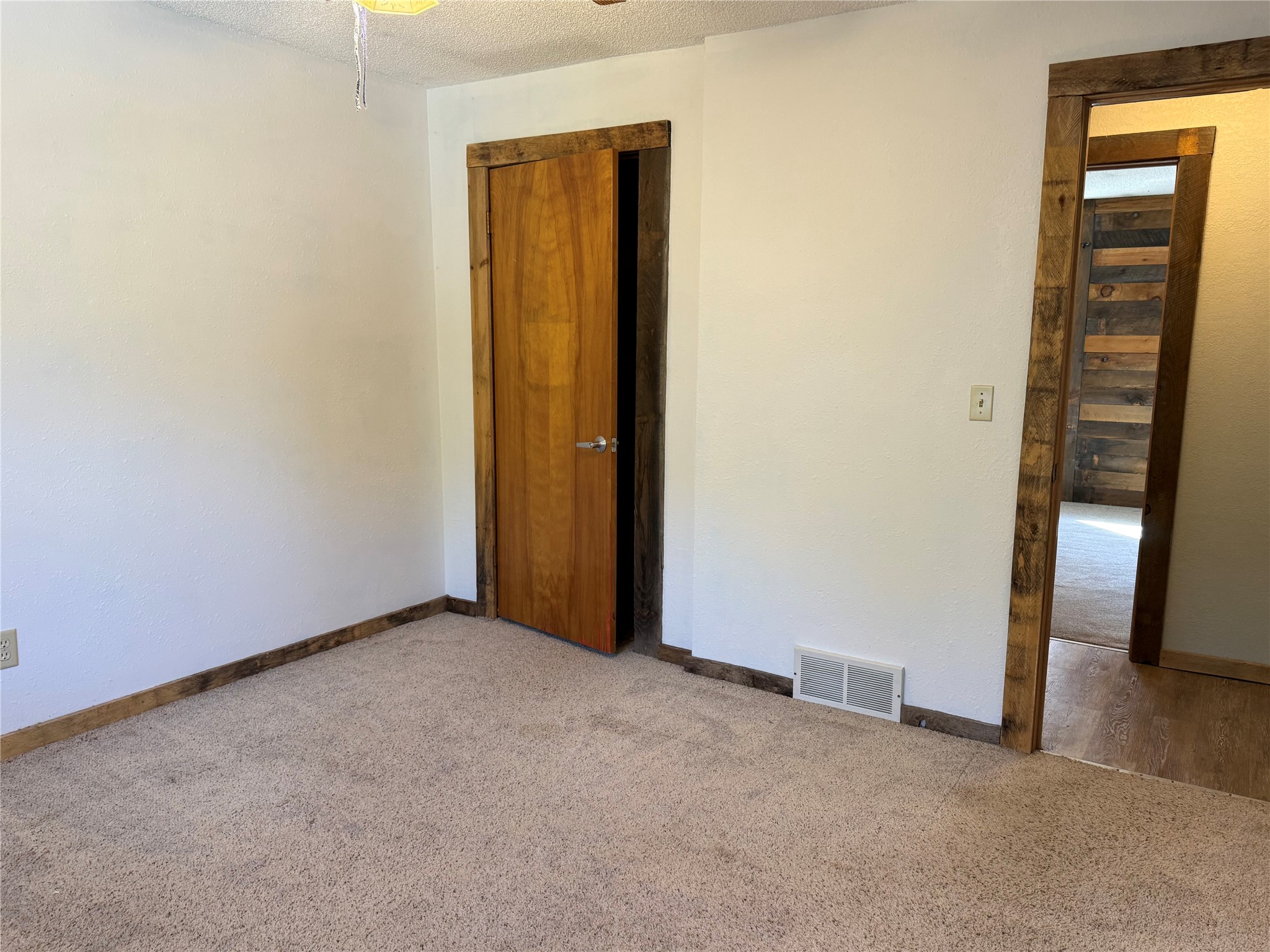 W4268 State Highway 63 Property Photo 30