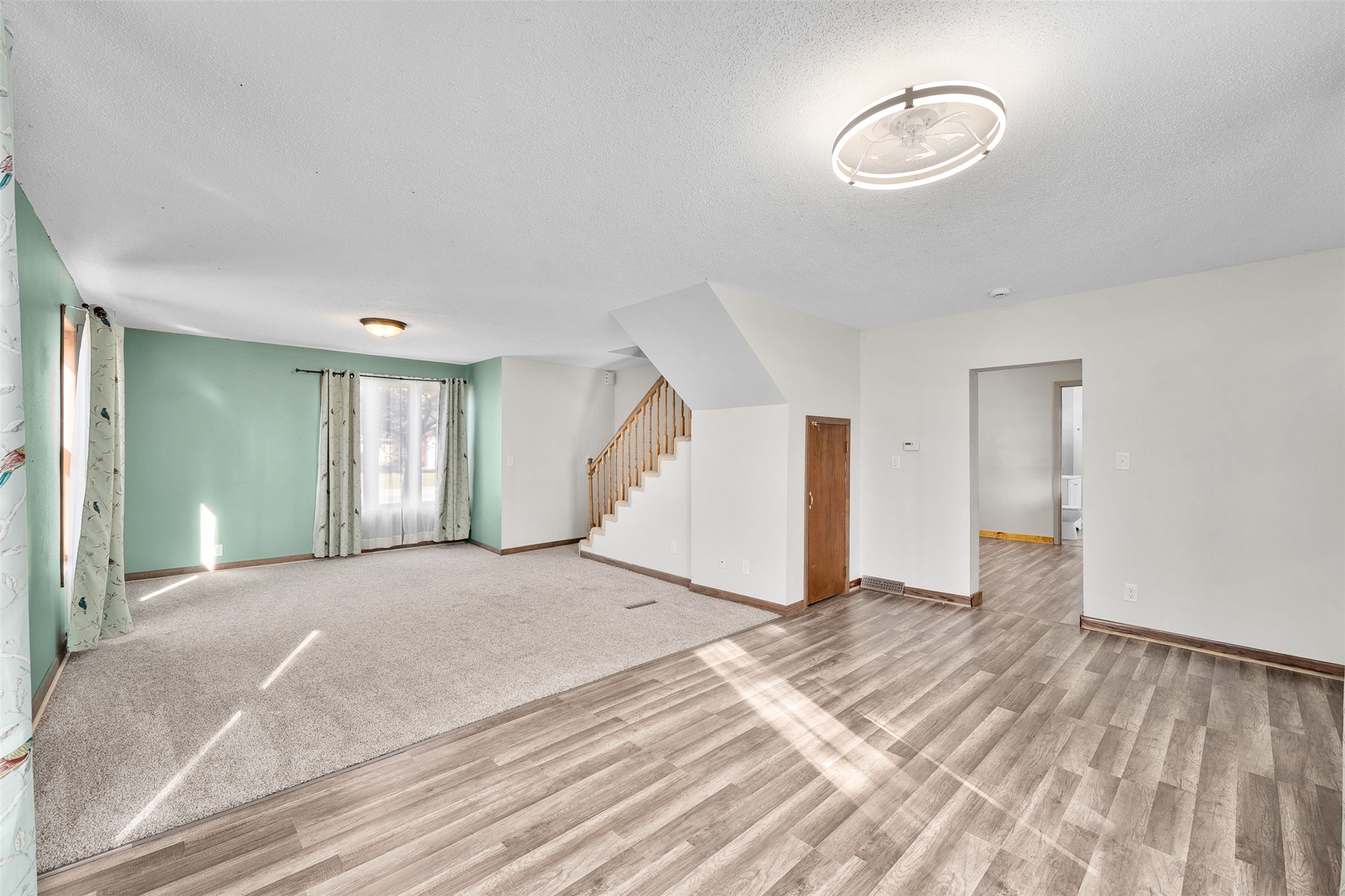 201 Pine Street Property Photo 16