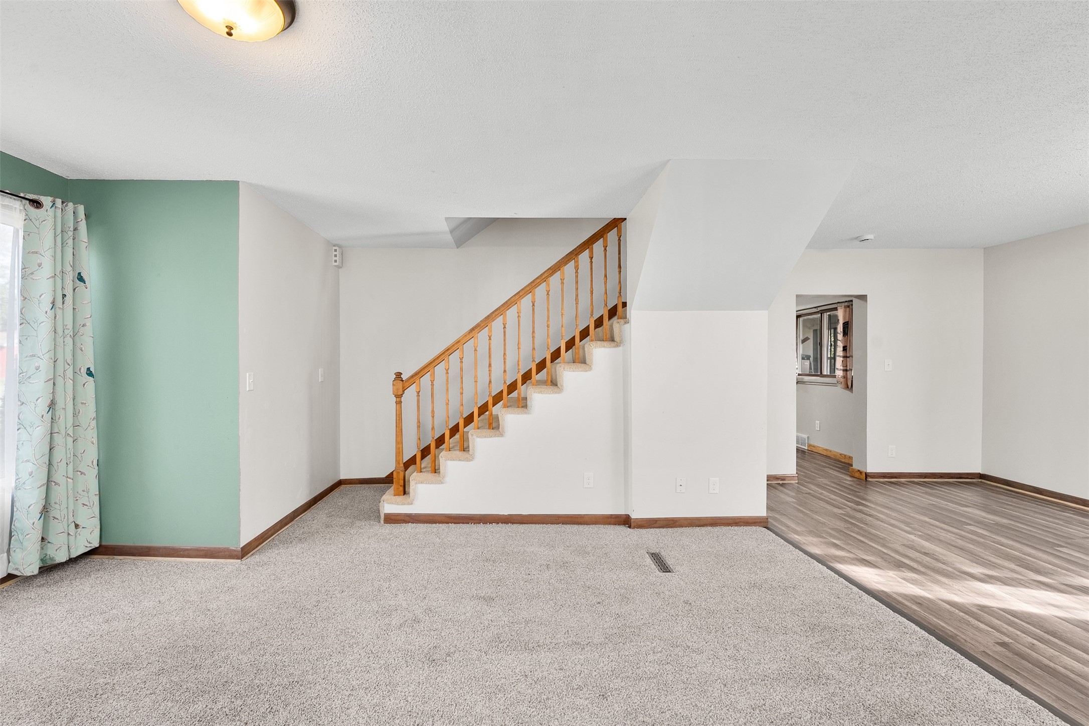 201 Pine Street Property Photo 18