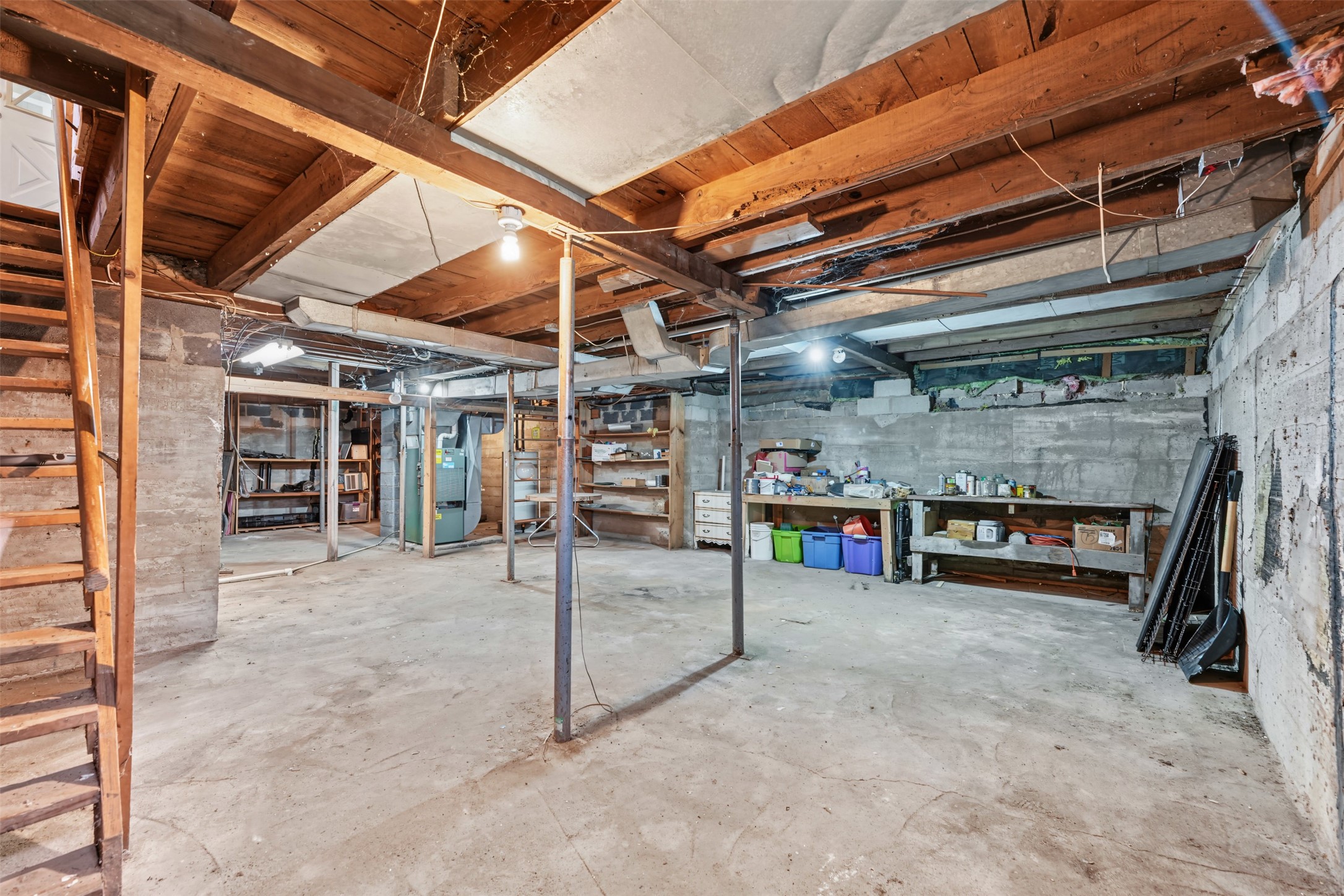 201 Pine Street Property Photo 31