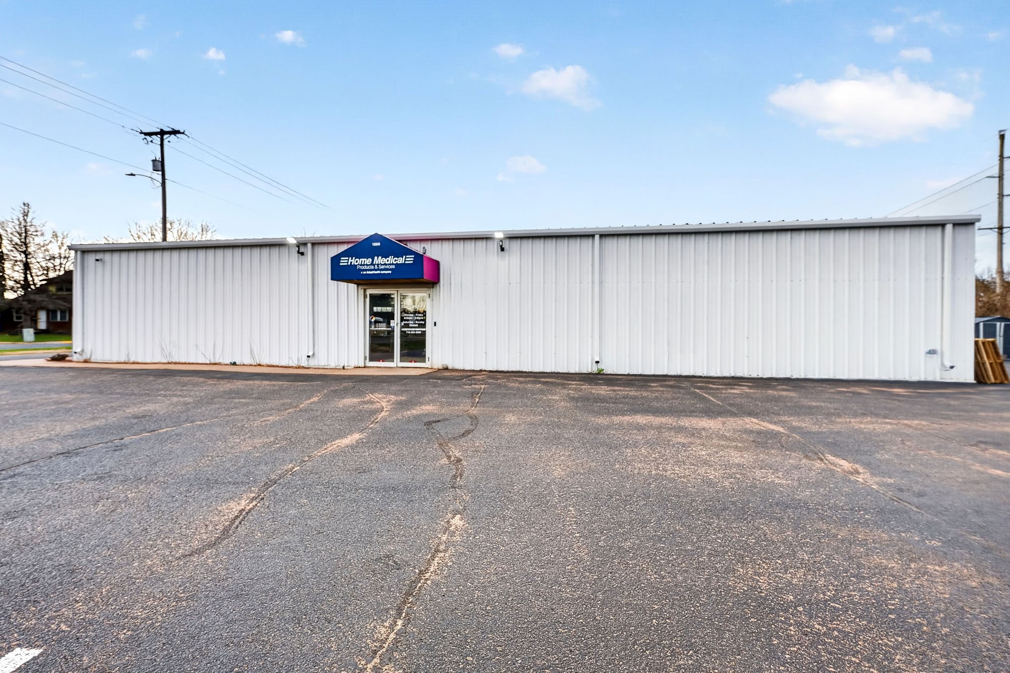 1590 Macauley Avenue Property Photo 3