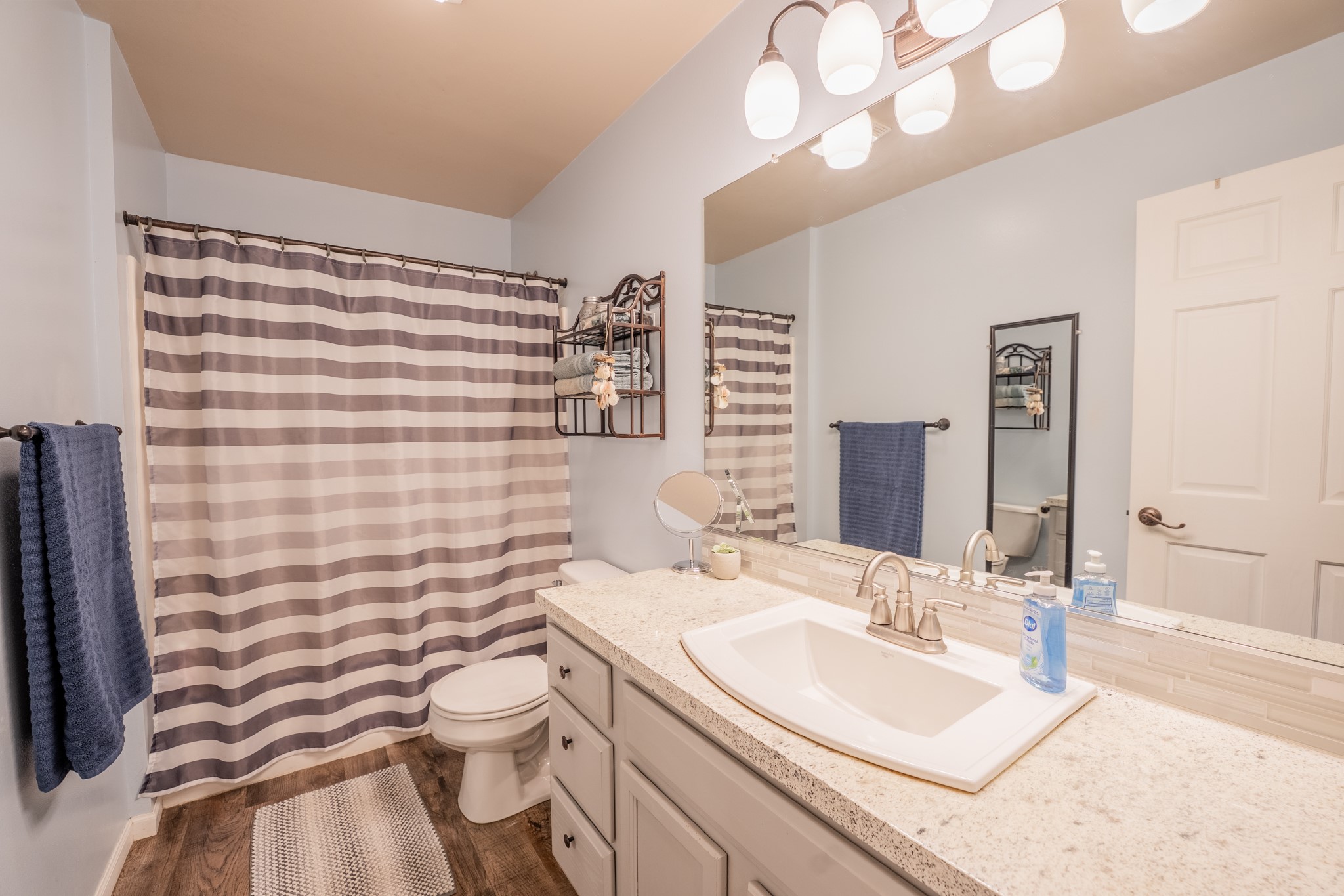 2411 Kenora Parkway Property Photo 16