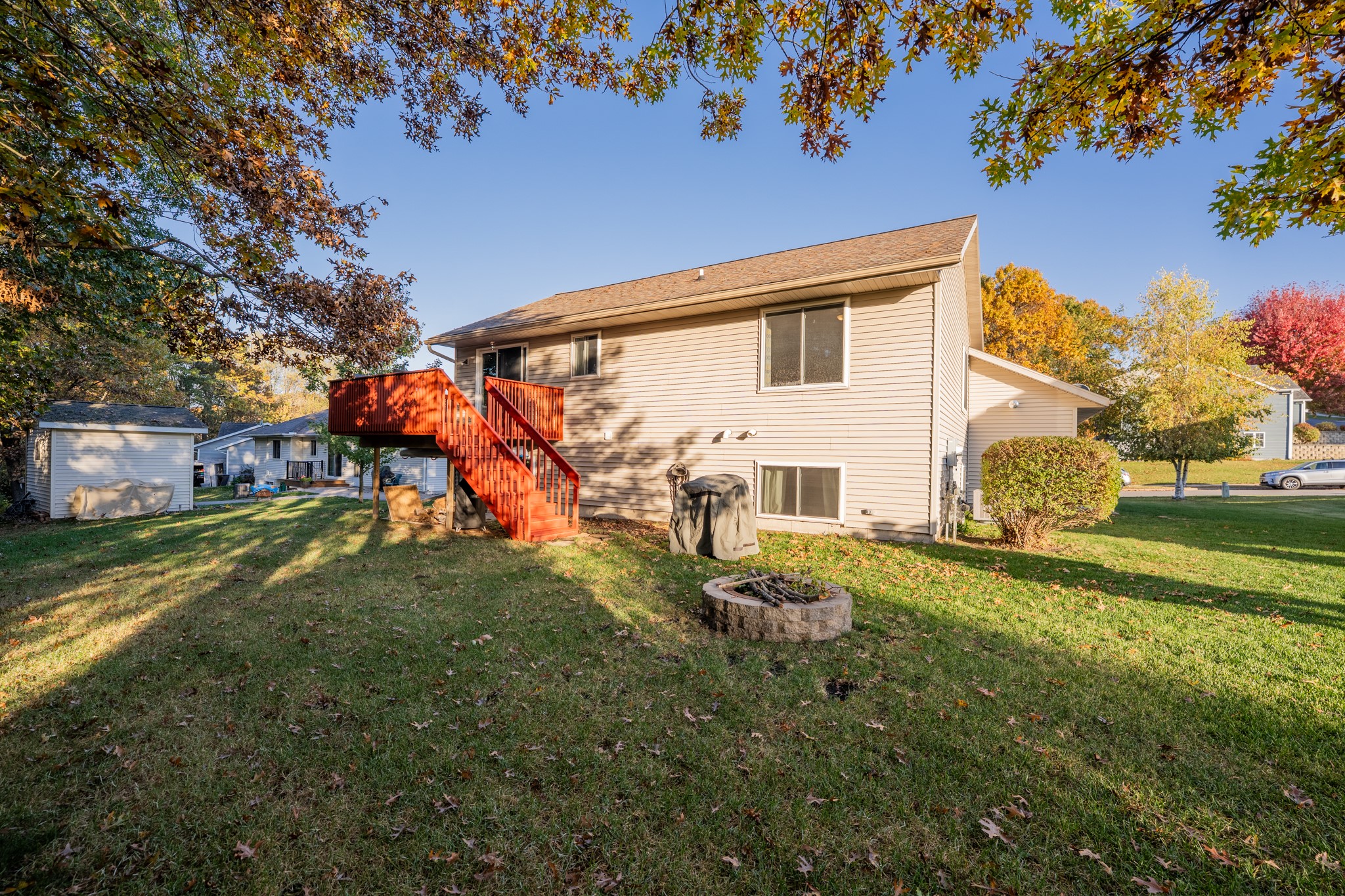 2411 Kenora Parkway Property Photo 36