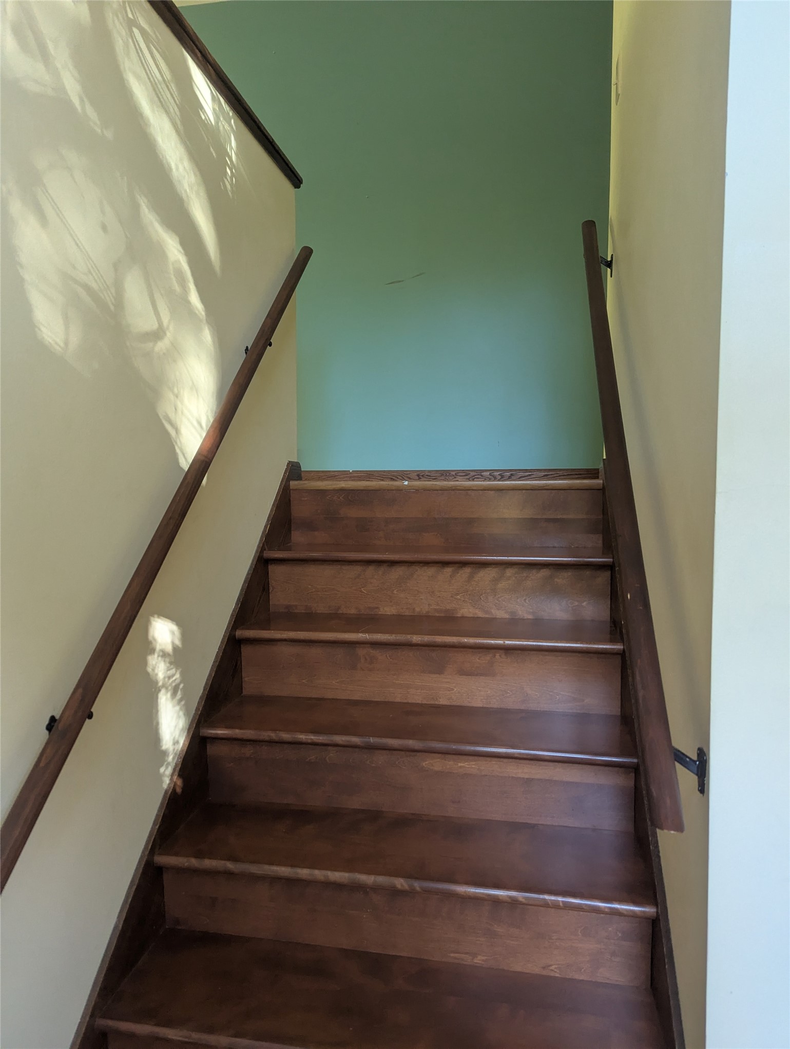 2009 N Gooder Street Property Photo 6