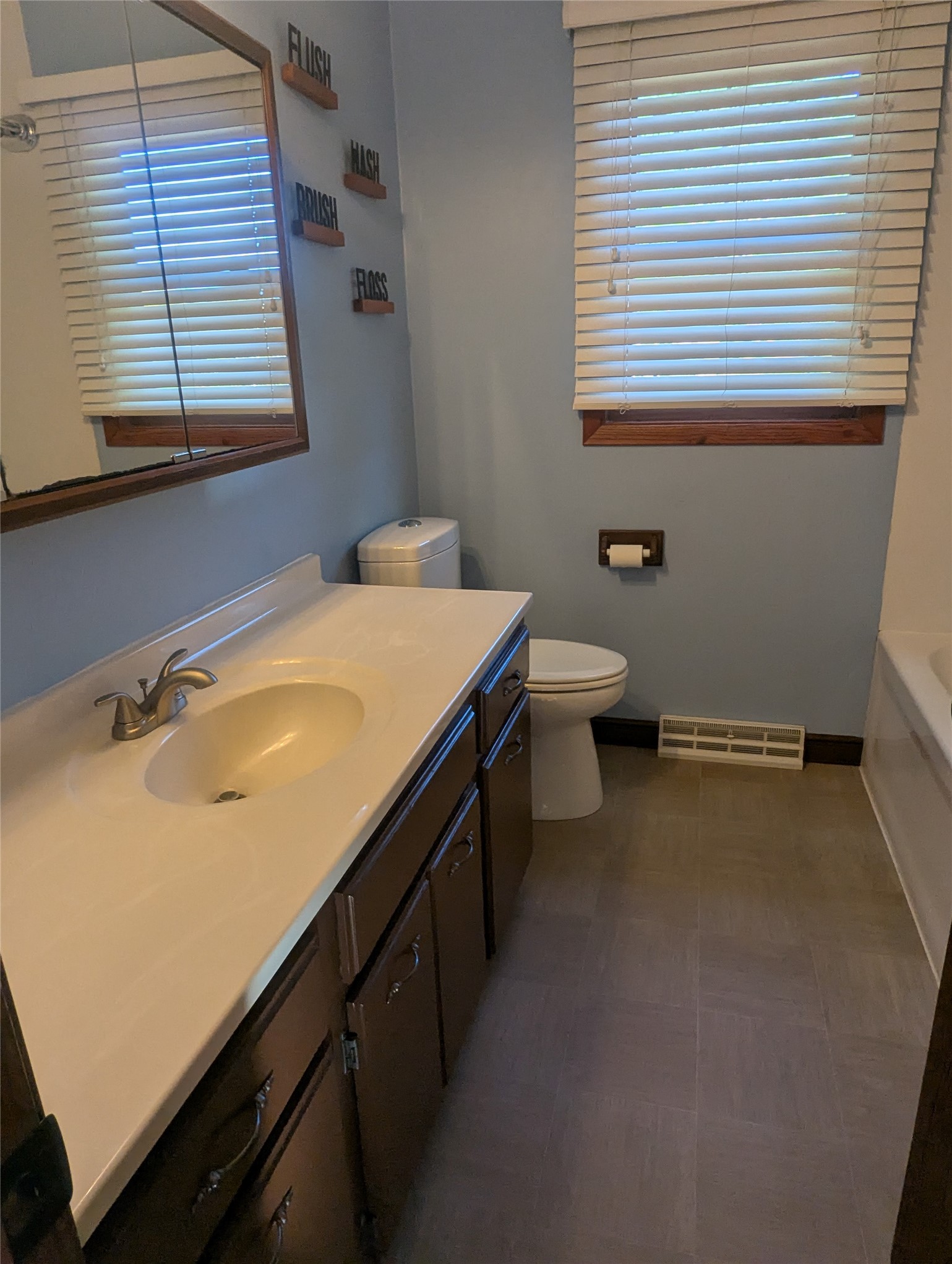 2009 N Gooder Street Property Photo 21