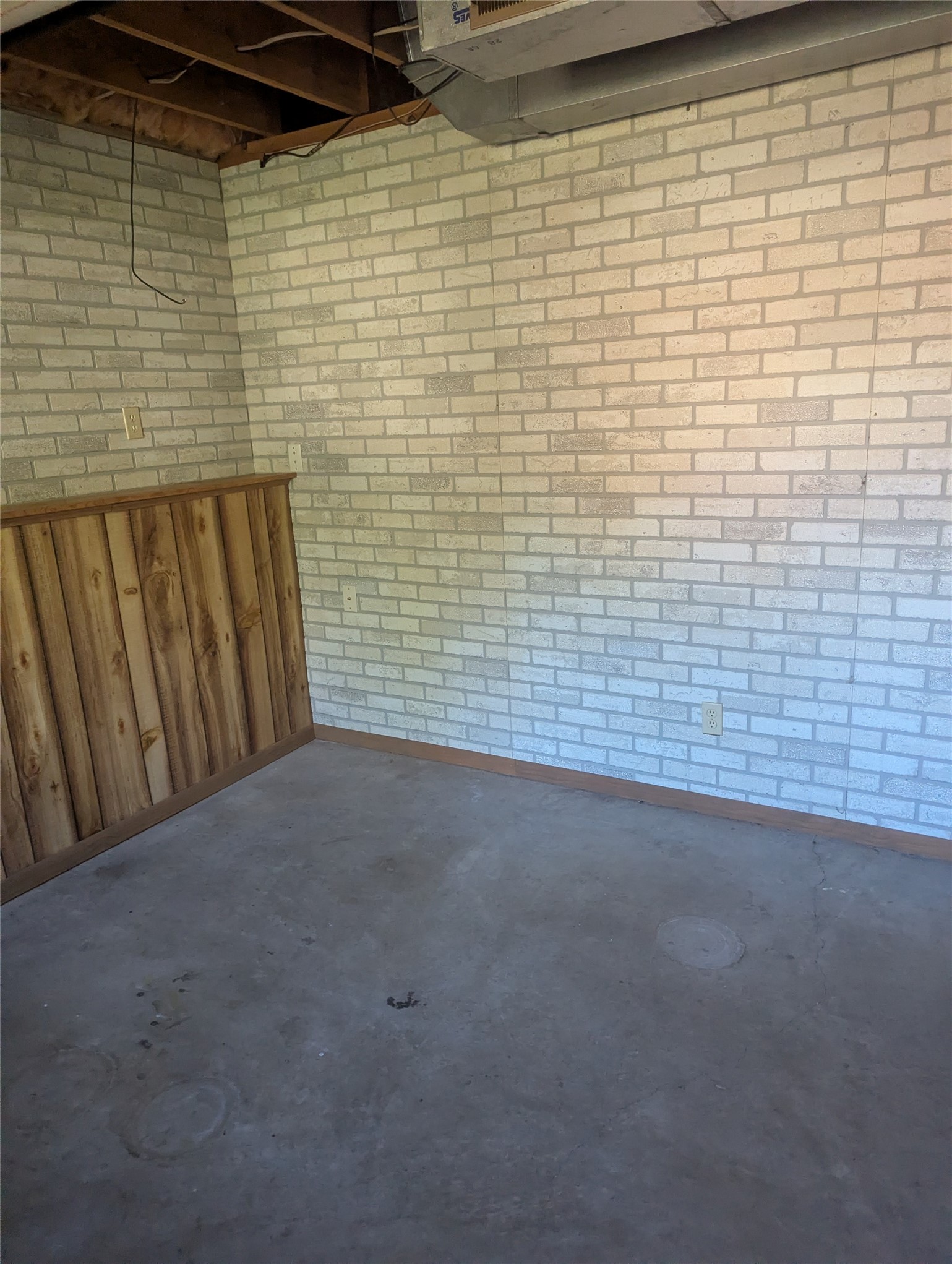 2009 N Gooder Street Property Photo 28