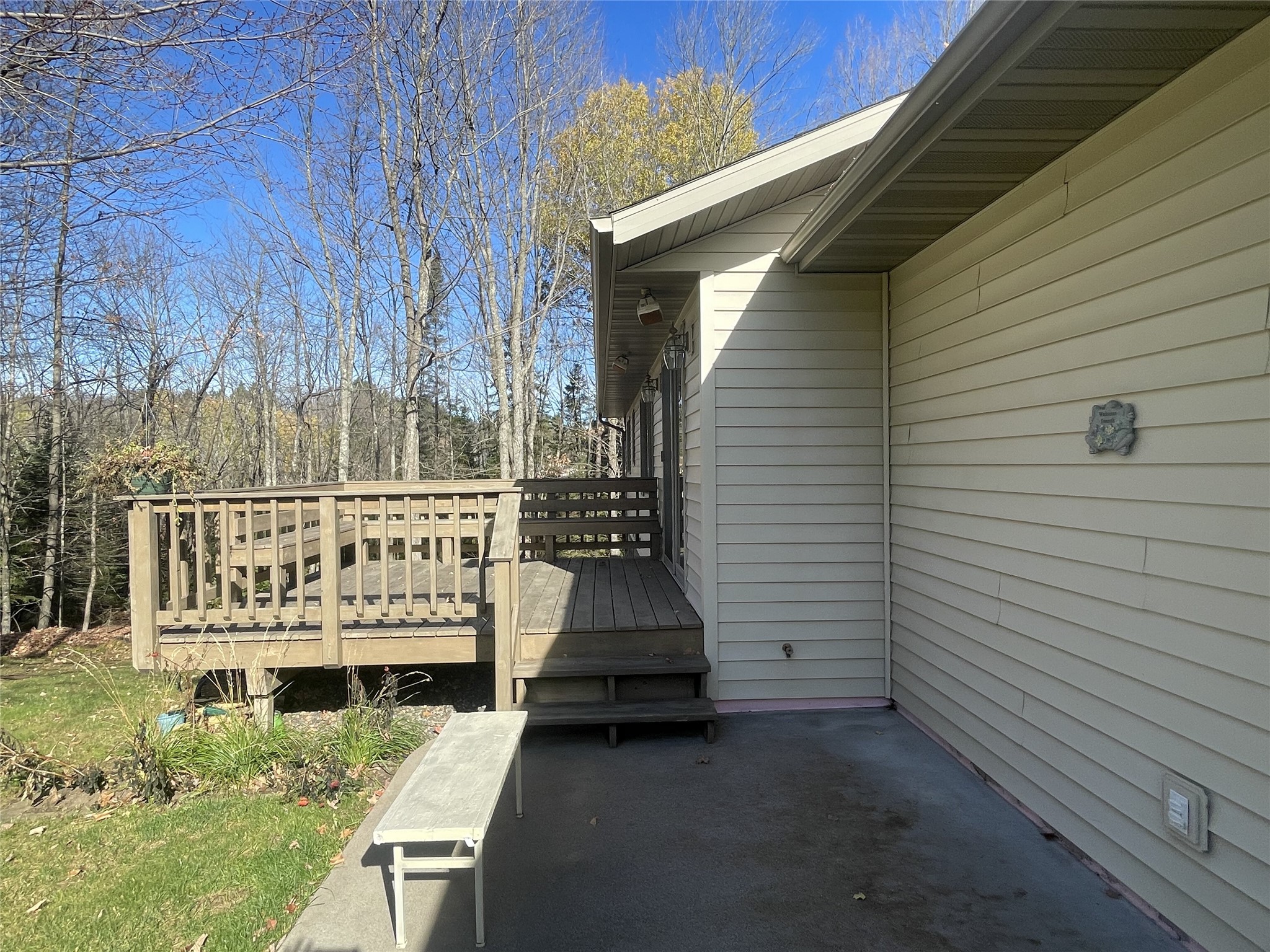 1100 S 7th Avenue Property Photo 3