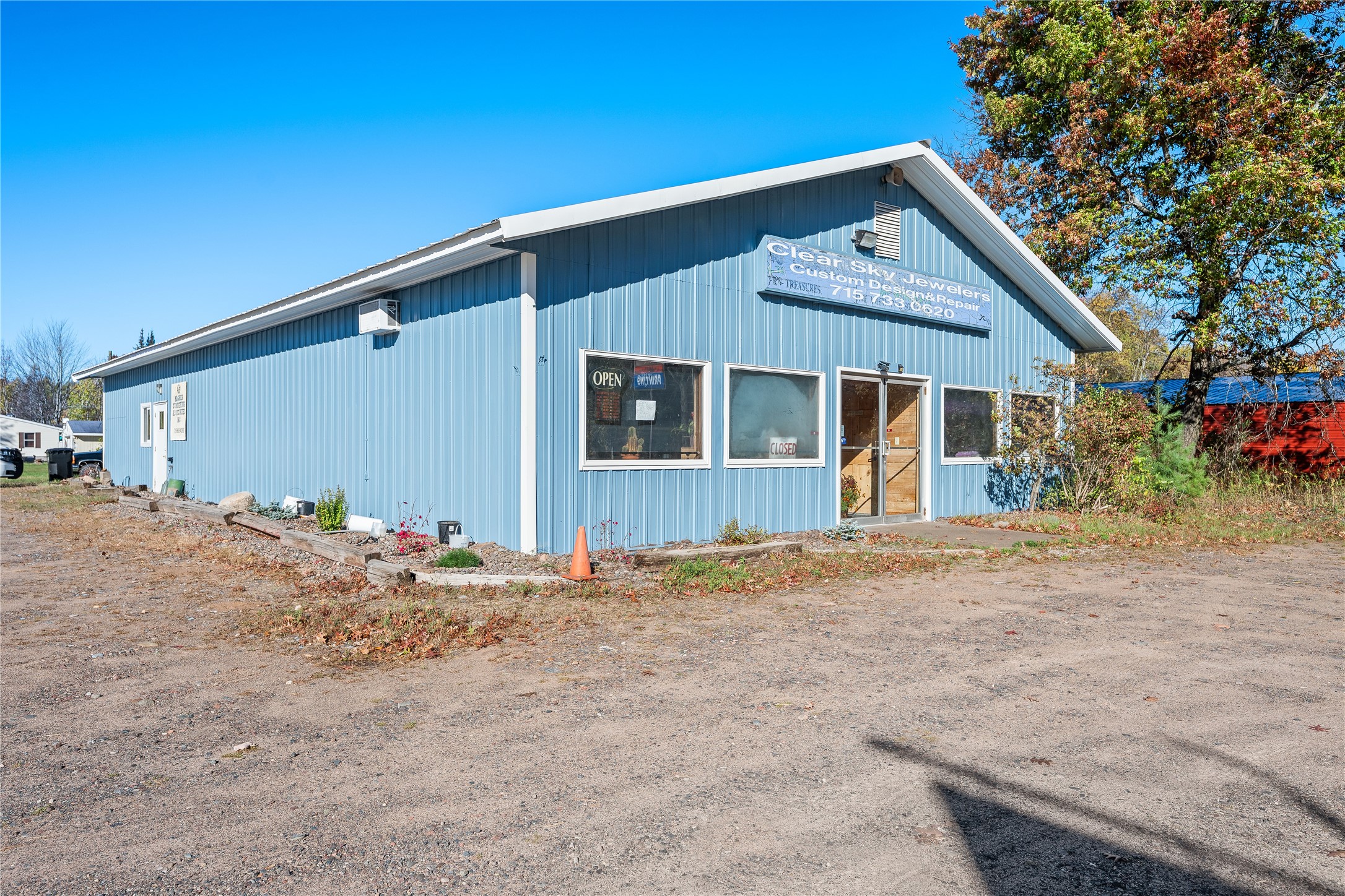 26745 N Lakeland Avenue Property Photo 7