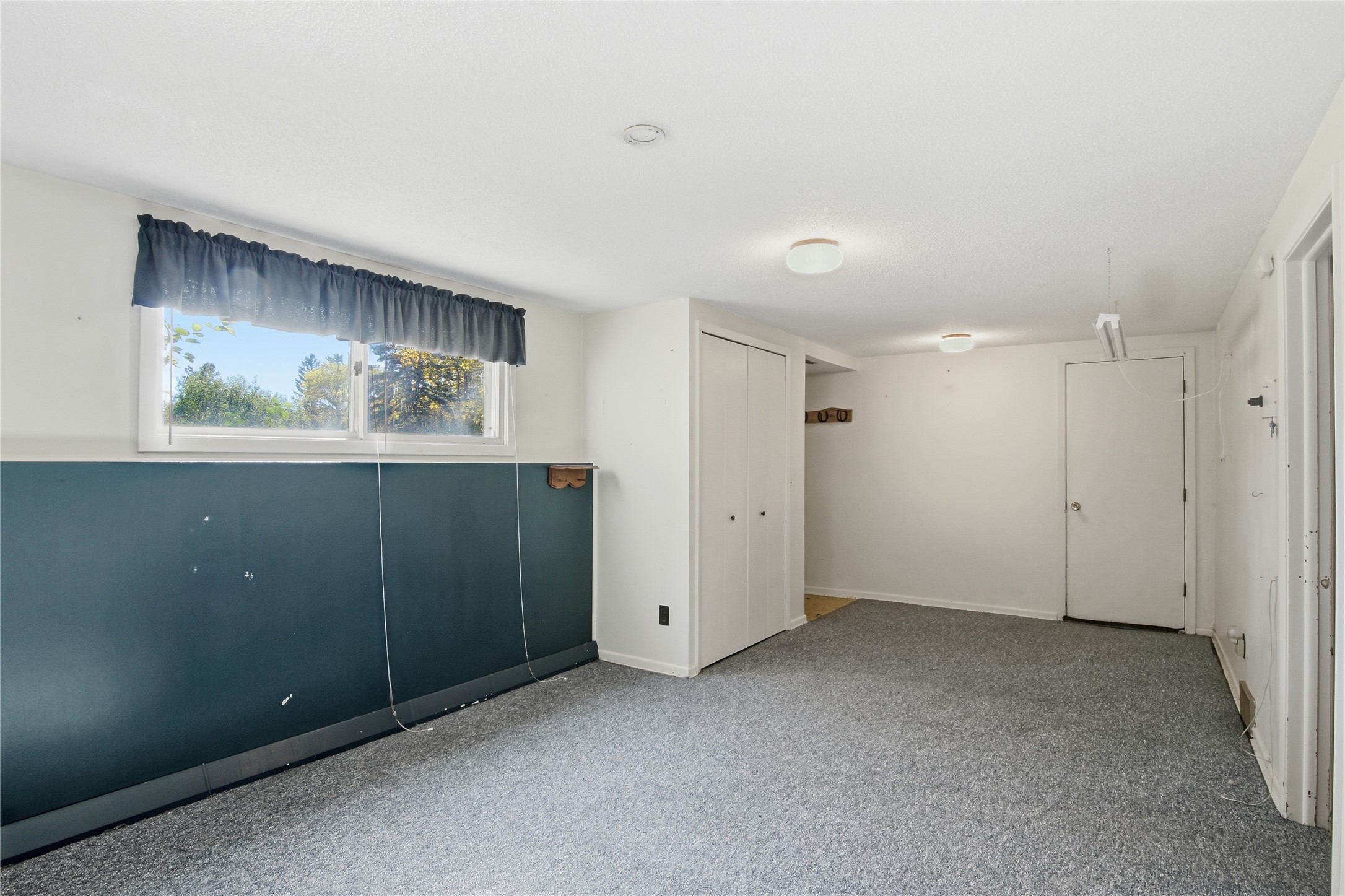 921 S Main Court Property Photo 21