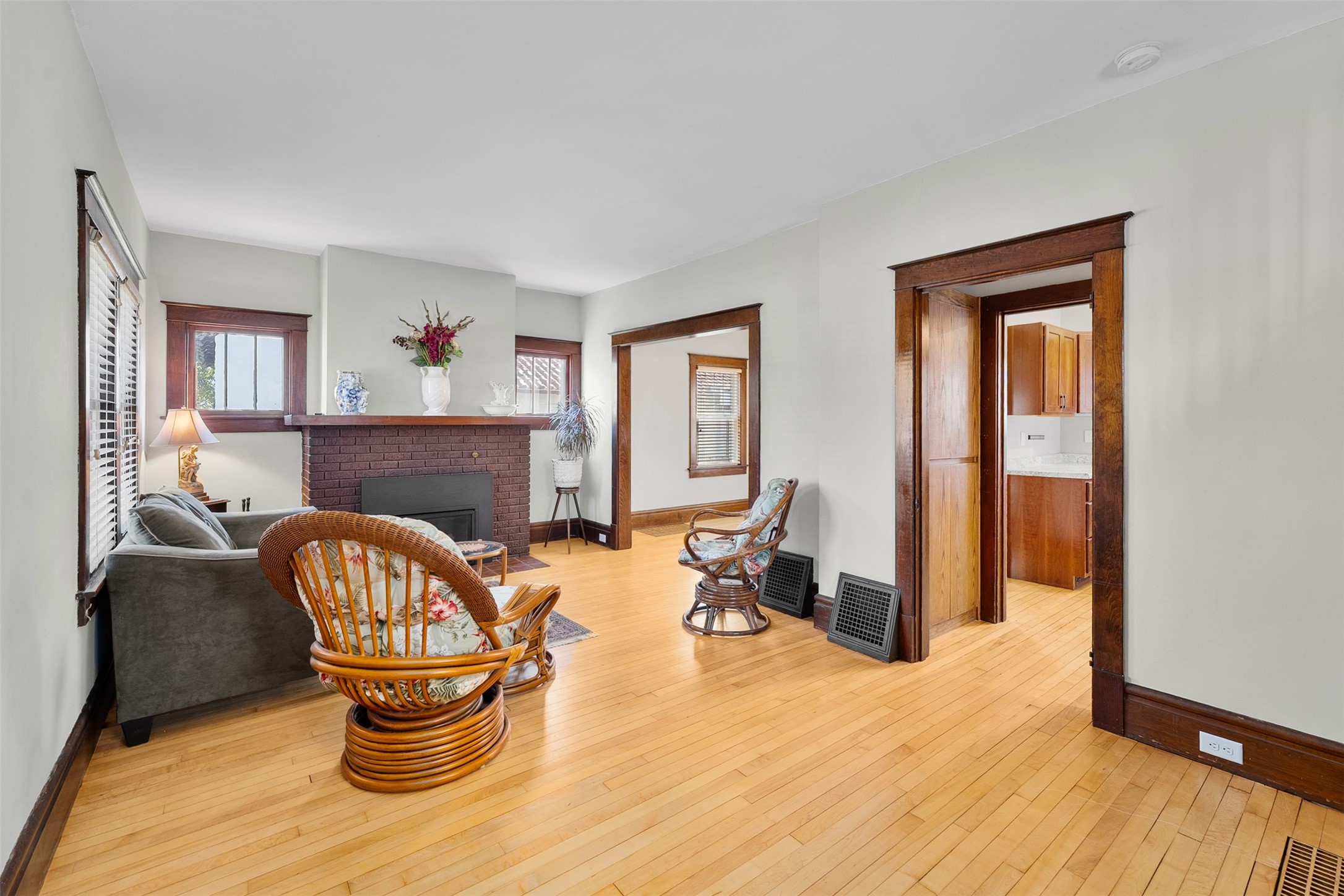 233 Garfield Avenue Property Photo 2