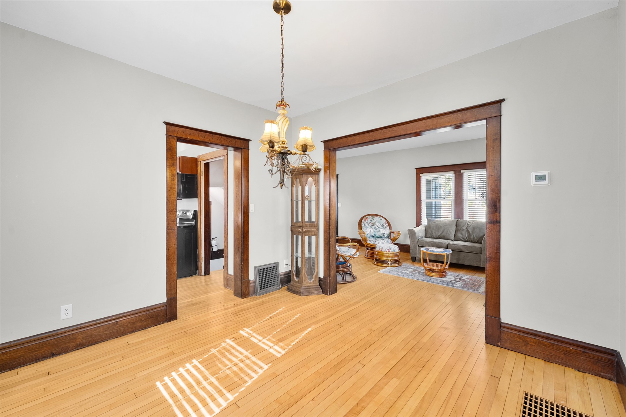 233 Garfield Avenue Property Photo 8