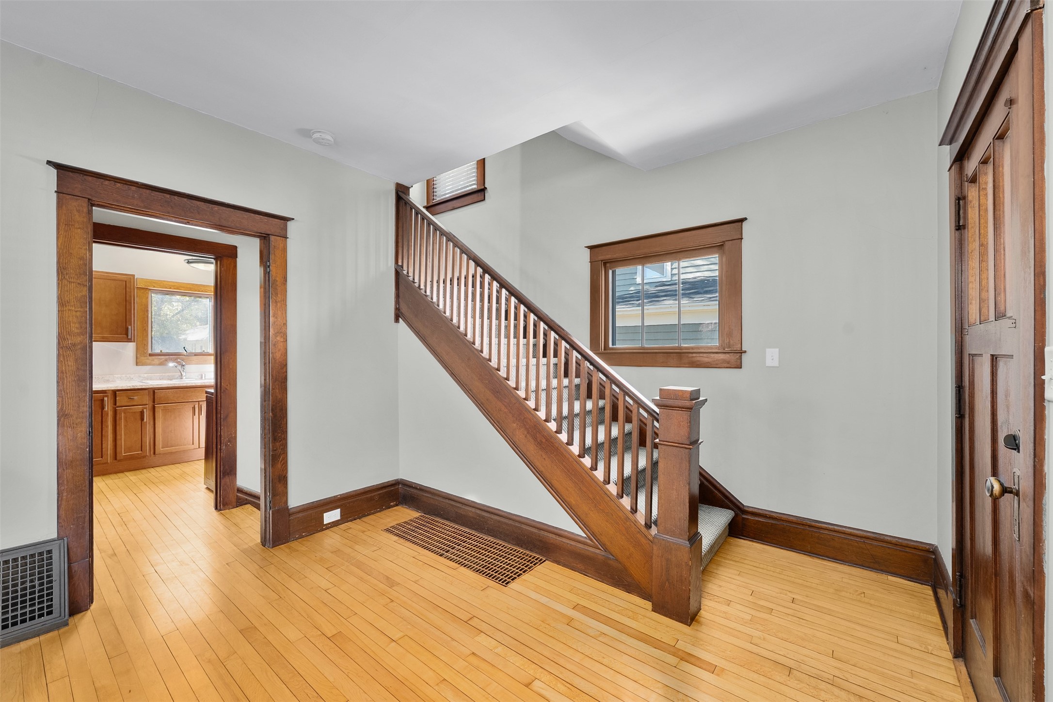 233 Garfield Avenue Property Photo 15