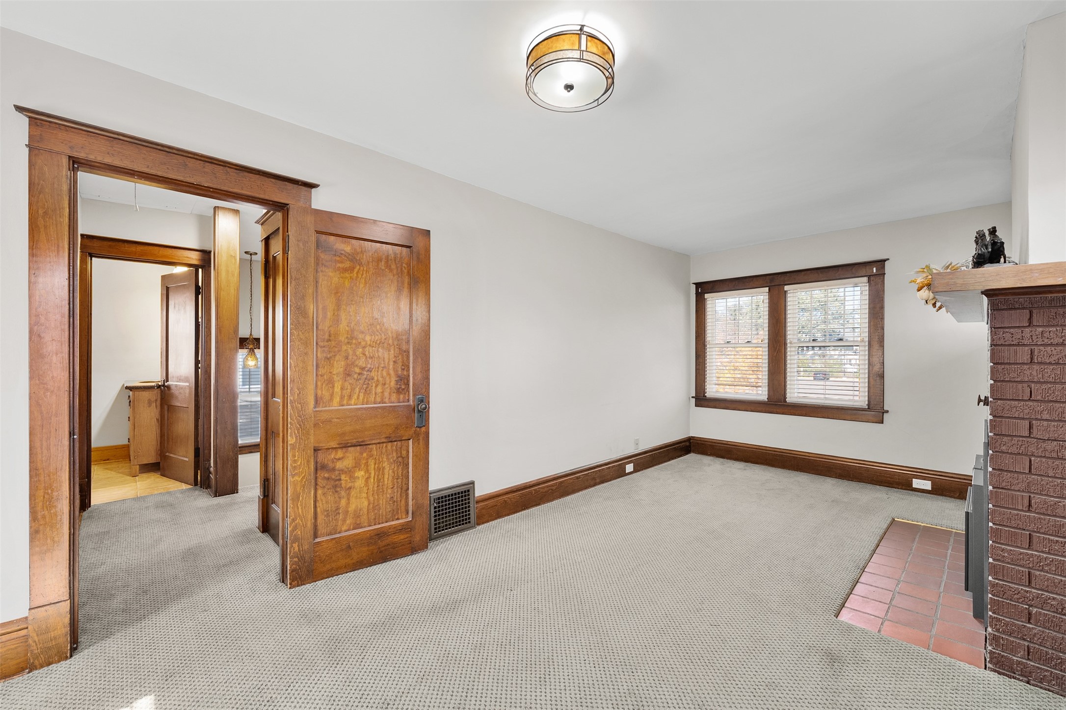 233 Garfield Avenue Property Photo 24