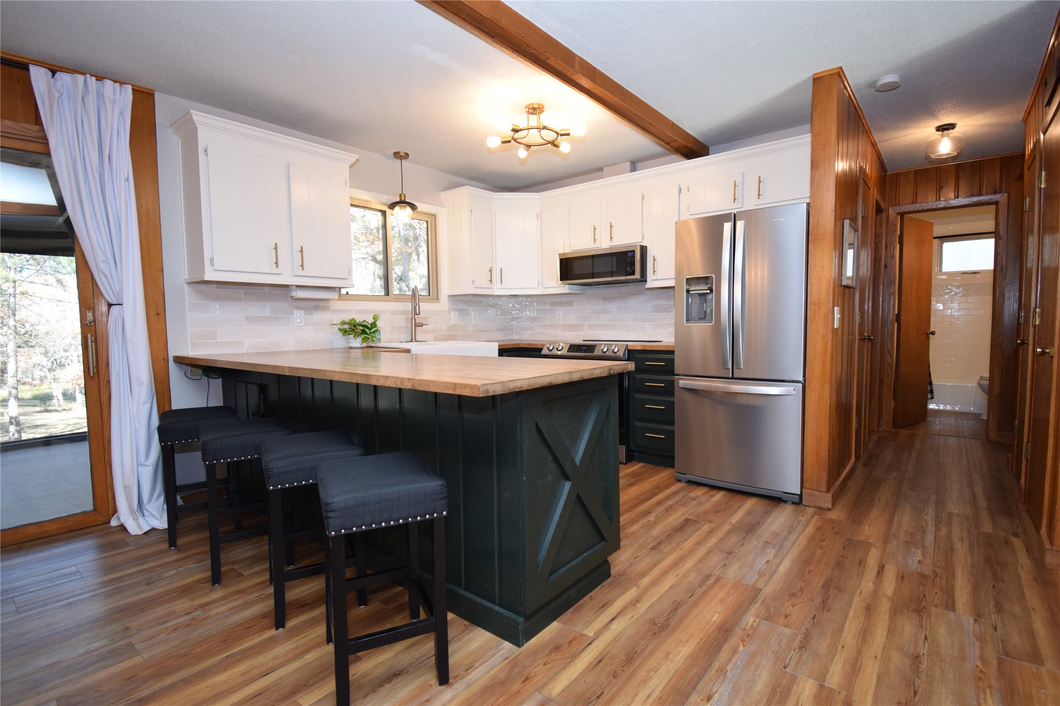 28933 Treasure Island Road Property Photo 9
