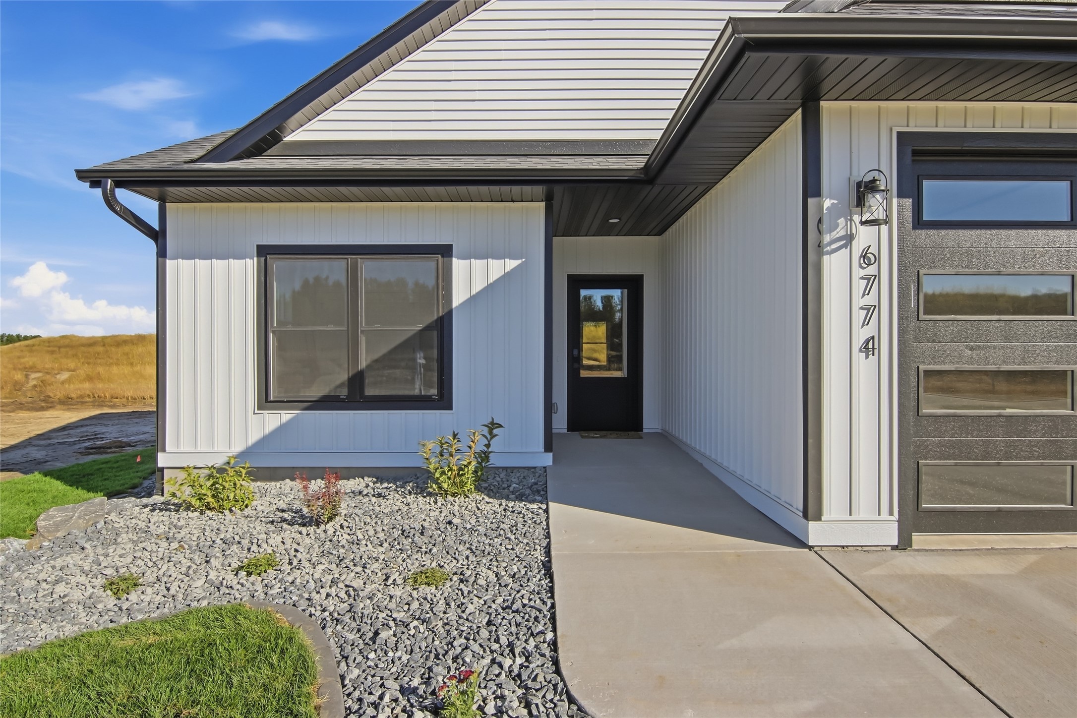 6774 Buck Tail Drive Property Photo 3