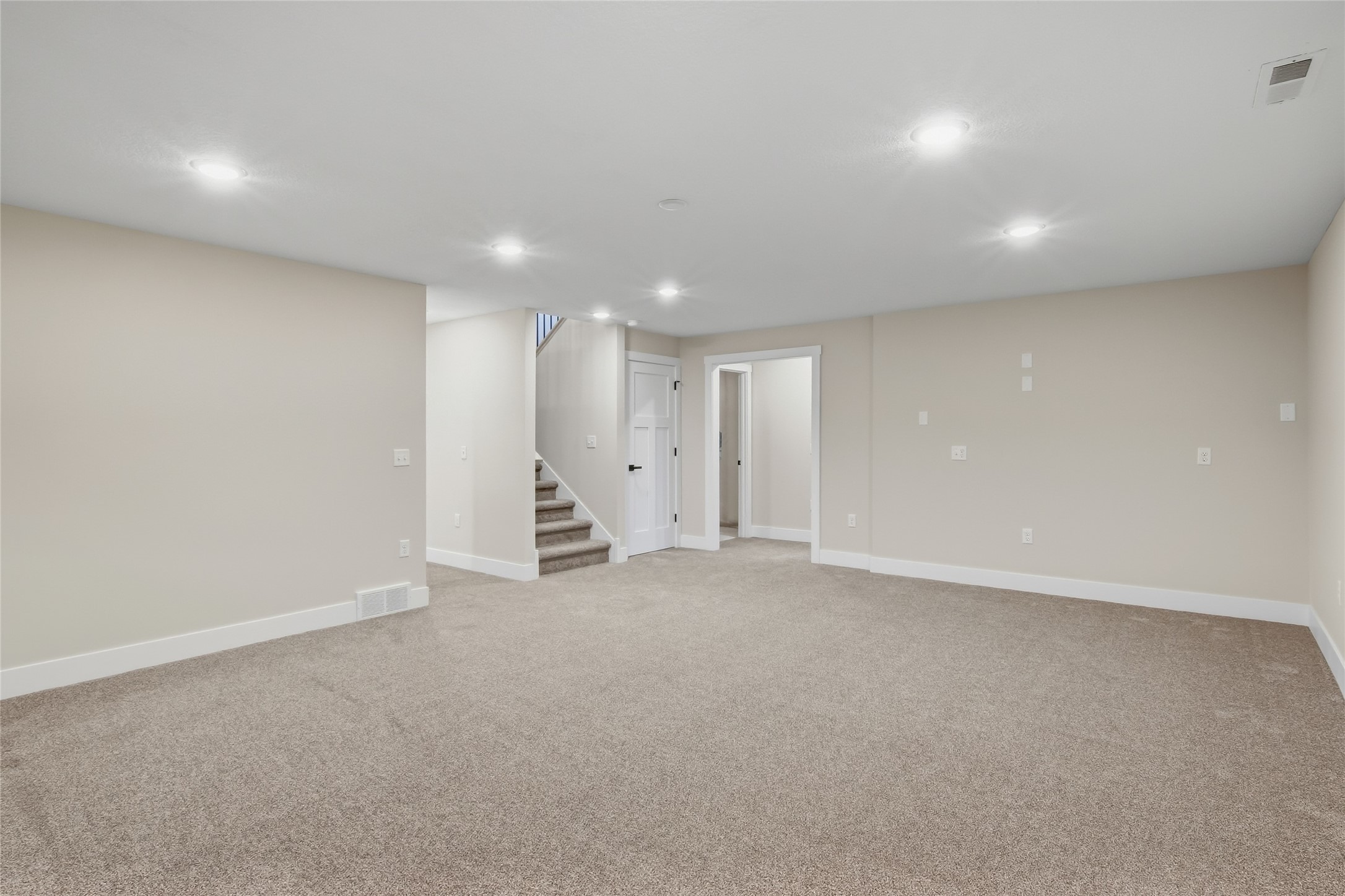 6774 Buck Tail Drive Property Photo 29