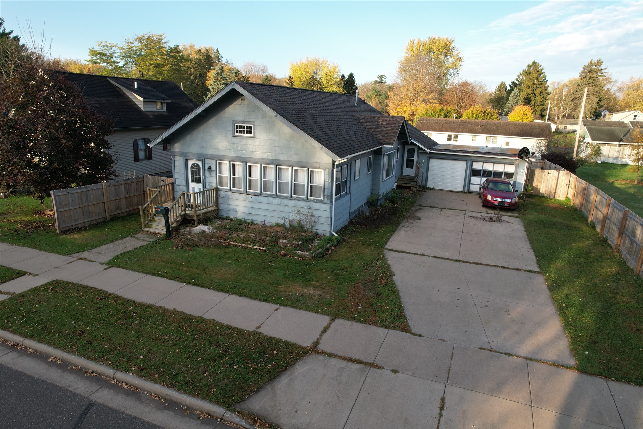 427 S 5th Street Property Photo 3