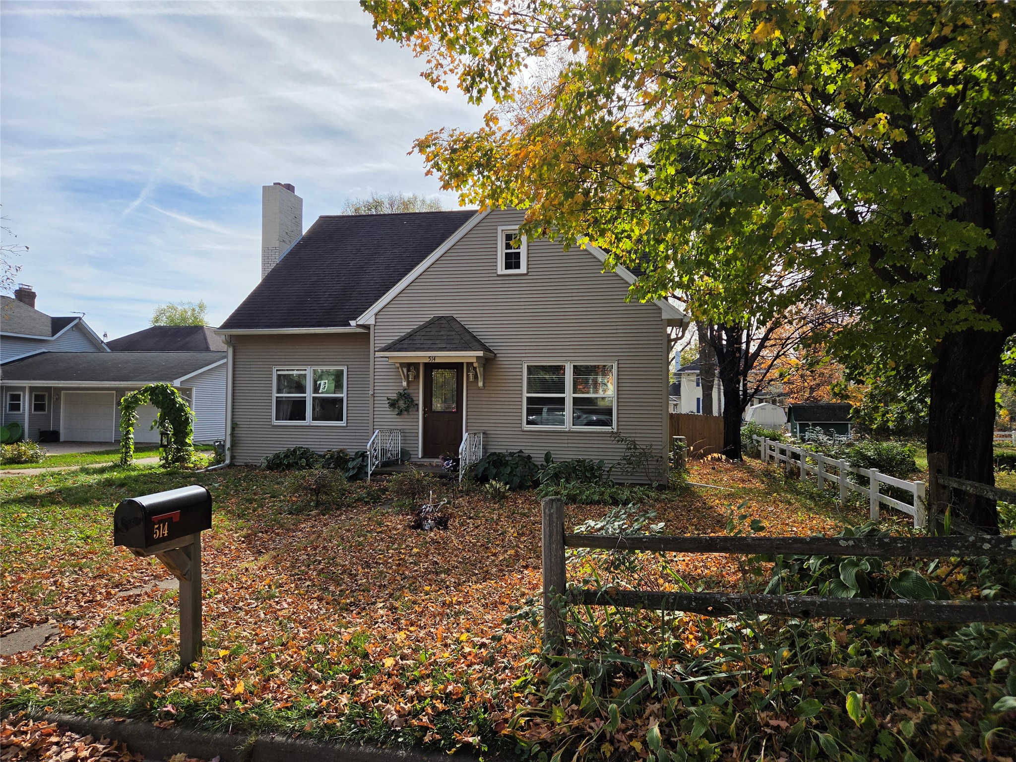 514 Van Buren Street Property Photo 1