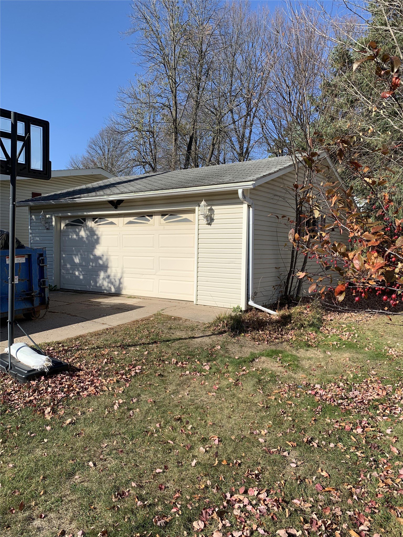 118 9th Street N Property Photo 5
